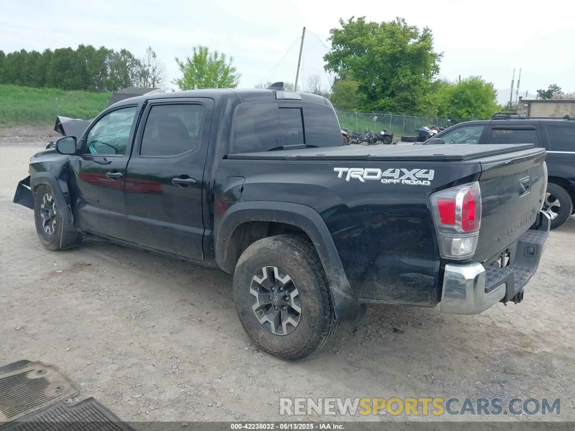 3 fotografías del automóvil dañado 3TMCZ5AN2PM598464 TOYOTA TACOMA 2023