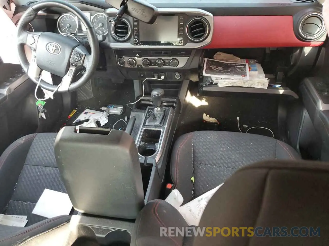 8 fotografías del automóvil dañado 3TMCZ5AN2PM605302 TOYOTA TACOMA 2023