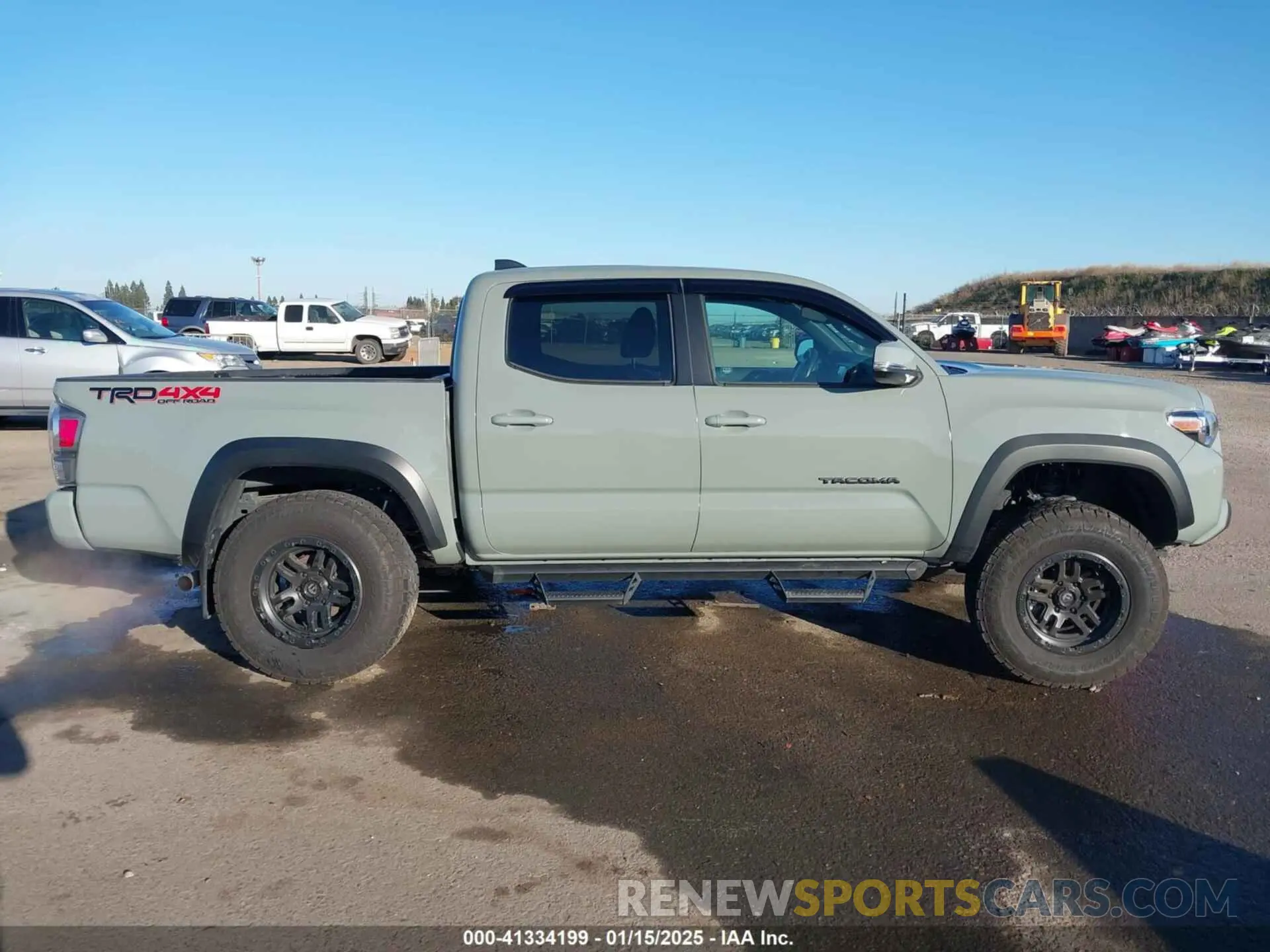 13 fotografías del automóvil dañado 3TMCZ5AN2PM619104 TOYOTA TACOMA 2023