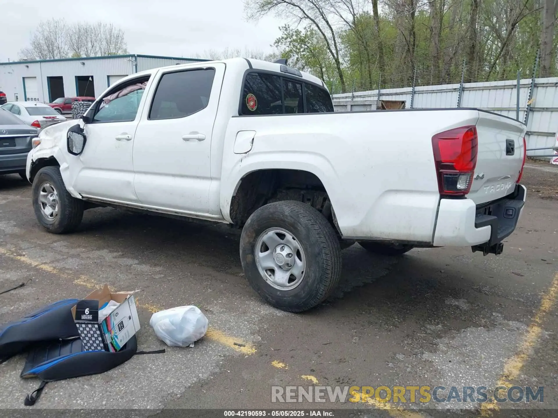 3 fotografías del automóvil dañado 3TMCZ5AN2PM630667 TOYOTA TACOMA 2023