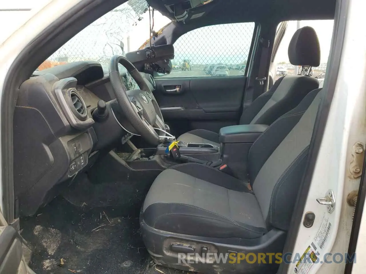 7 fotografías del automóvil dañado 3TMCZ5AN2PM650854 TOYOTA TACOMA 2023