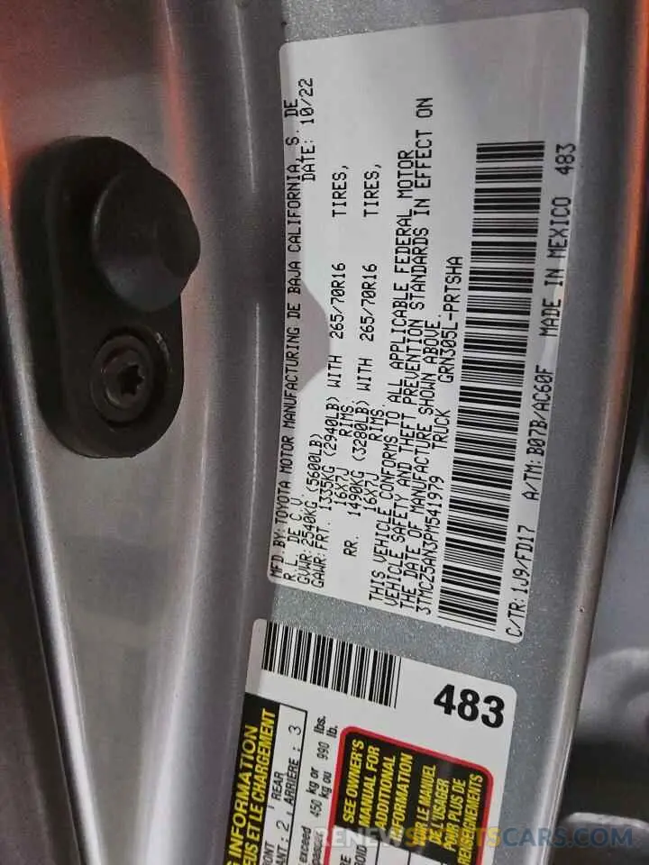12 fotografías del automóvil dañado 3TMCZ5AN3PM541979 TOYOTA TACOMA 2023