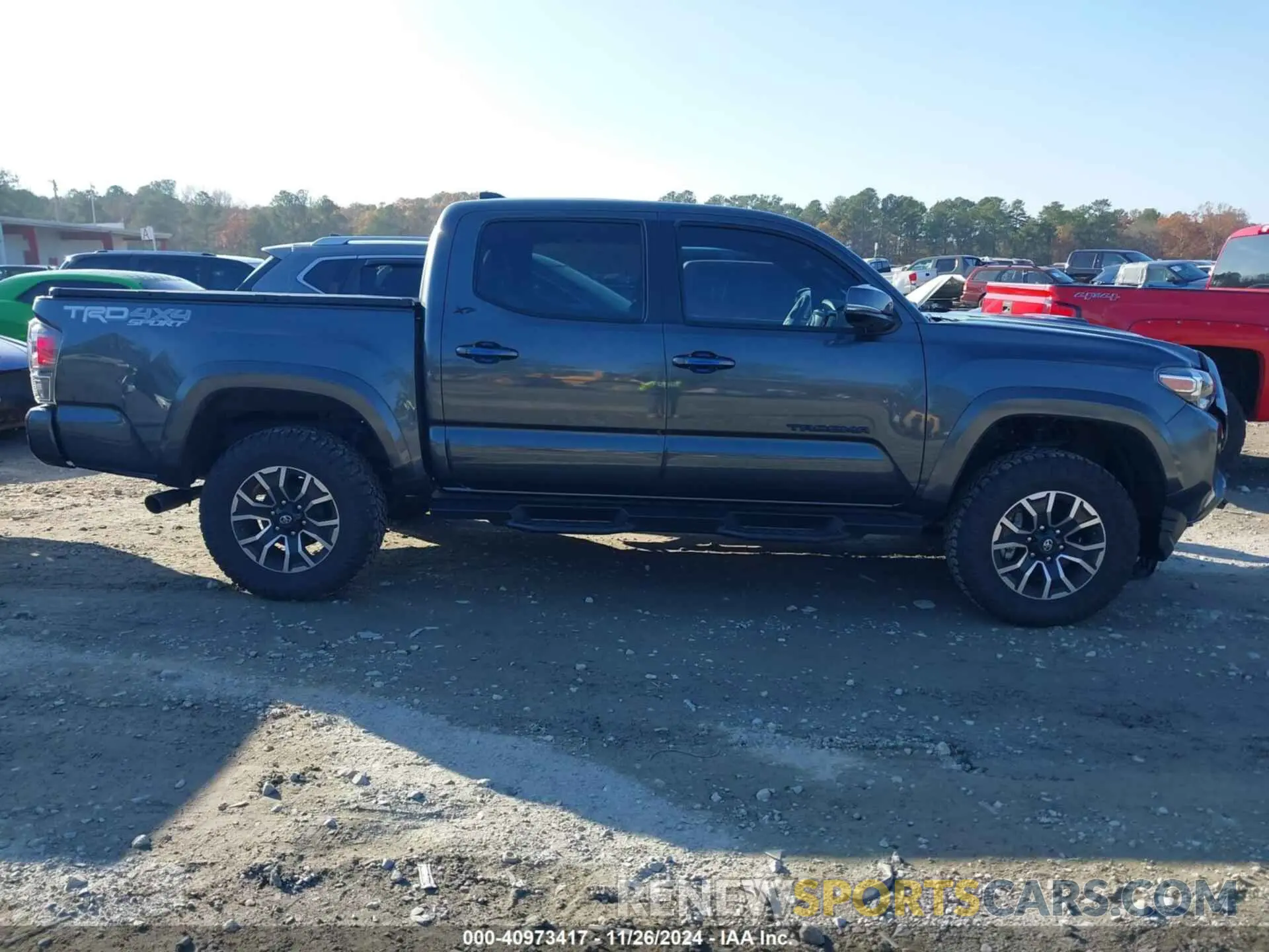 13 fotografías del automóvil dañado 3TMCZ5AN3PM561939 TOYOTA TACOMA 2023