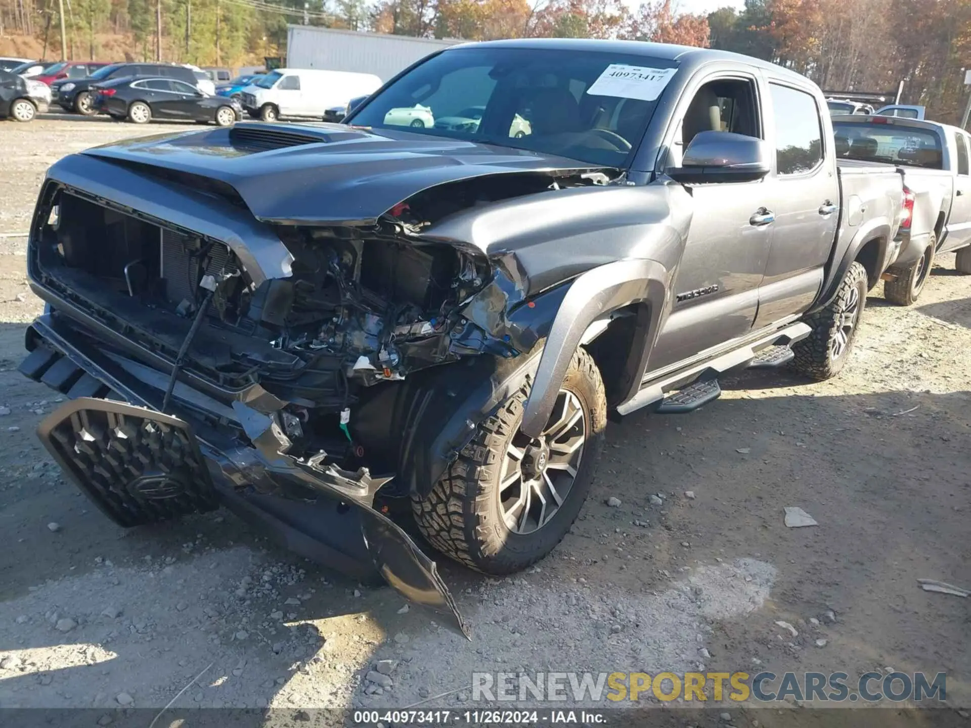 2 fotografías del automóvil dañado 3TMCZ5AN3PM561939 TOYOTA TACOMA 2023