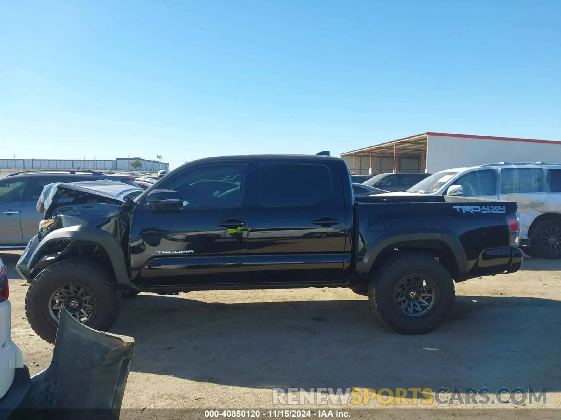 14 fotografías del automóvil dañado 3TMCZ5AN3PM564193 TOYOTA TACOMA 2023
