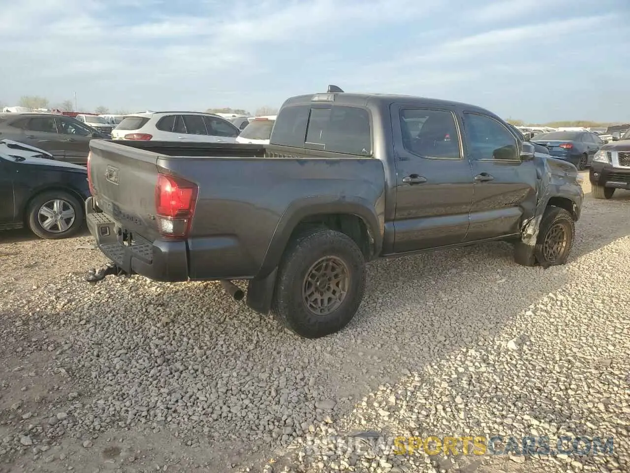 3 fotografías del automóvil dañado 3TMCZ5AN3PM605213 TOYOTA TACOMA 2023