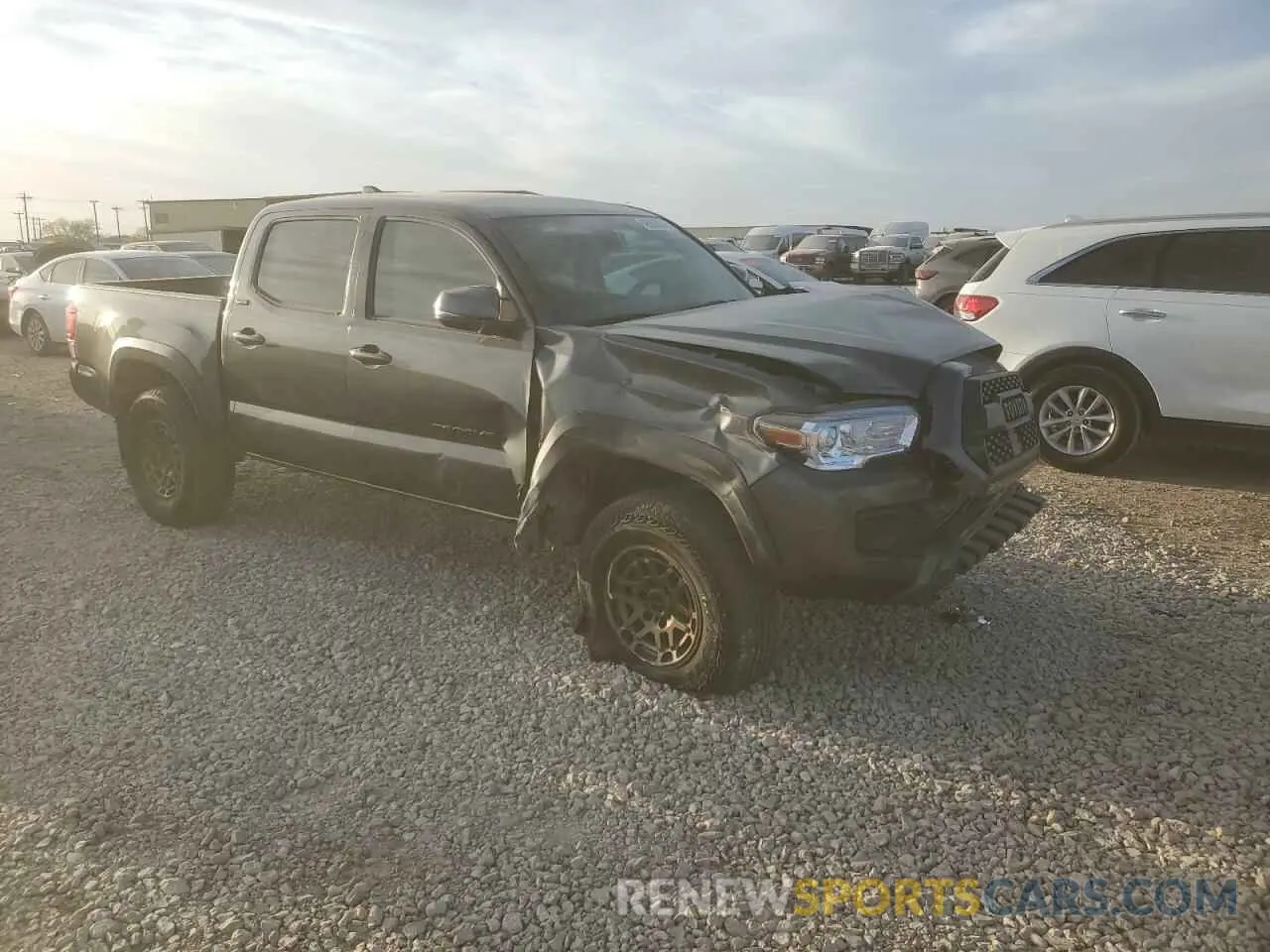 4 fotografías del automóvil dañado 3TMCZ5AN3PM605213 TOYOTA TACOMA 2023