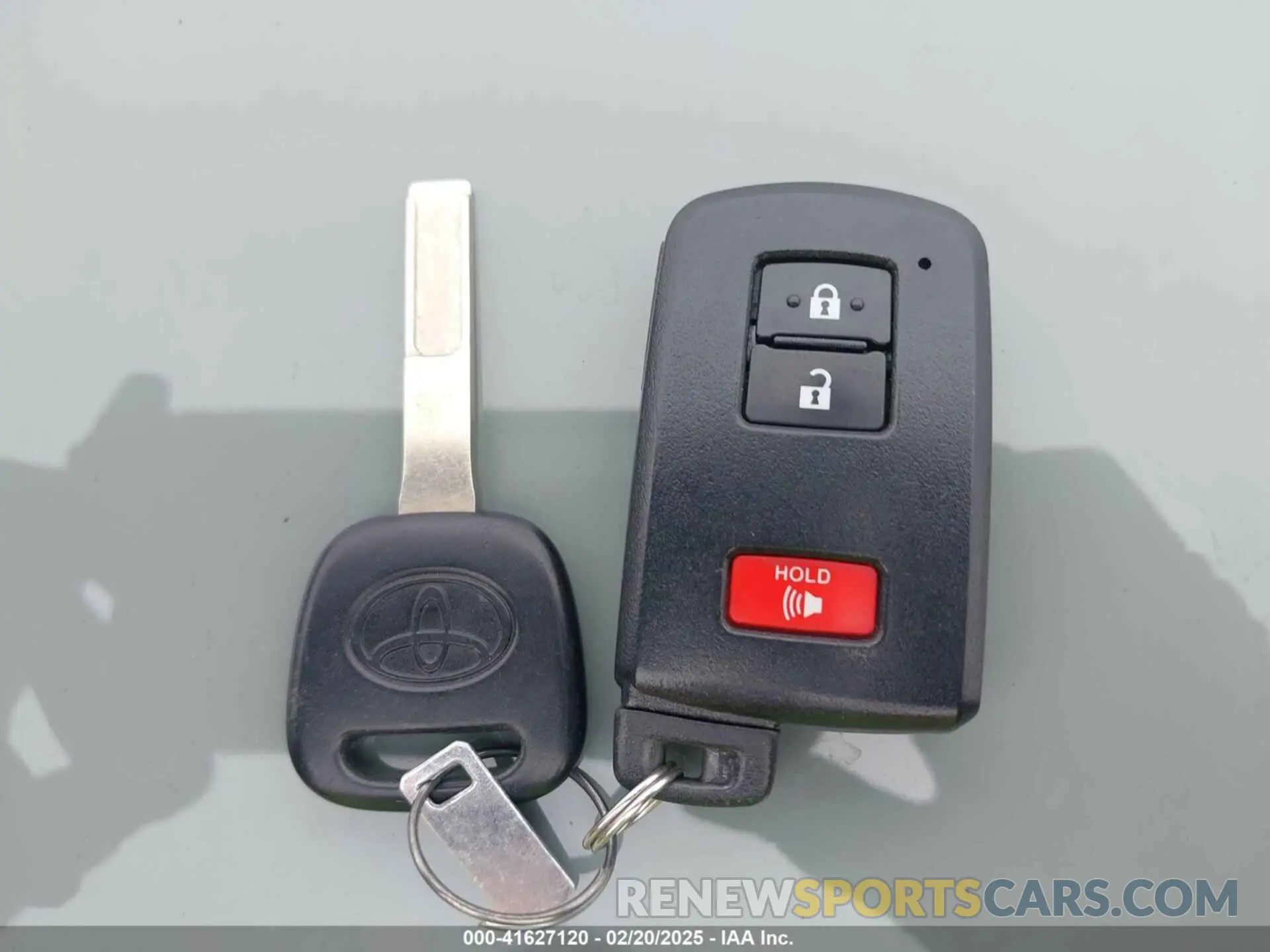11 fotografías del automóvil dañado 3TMCZ5AN3PM621797 TOYOTA TACOMA 2023