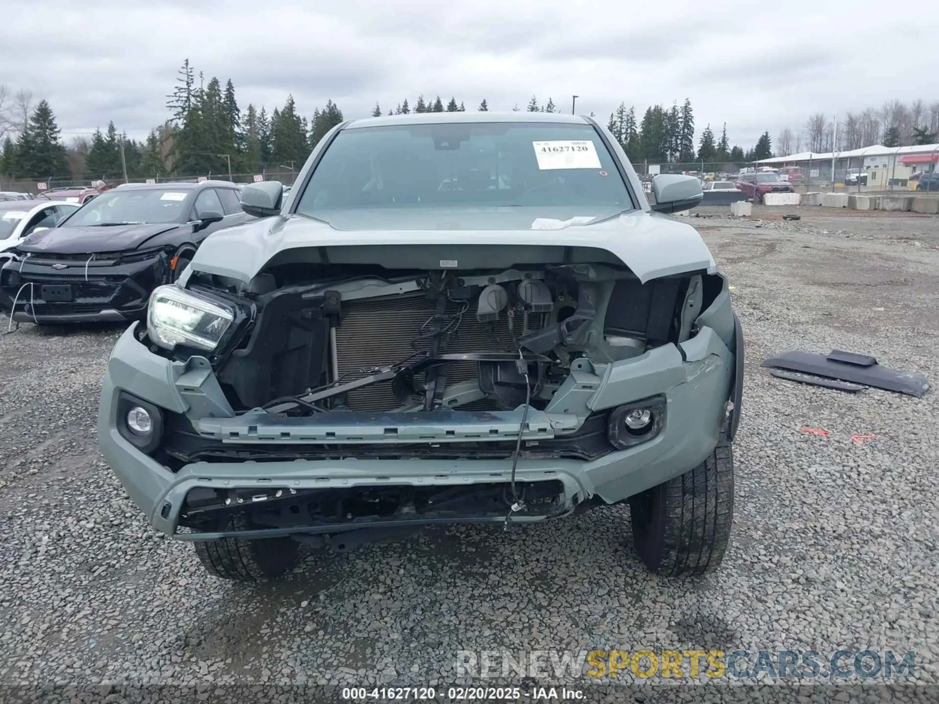 13 fotografías del automóvil dañado 3TMCZ5AN3PM621797 TOYOTA TACOMA 2023