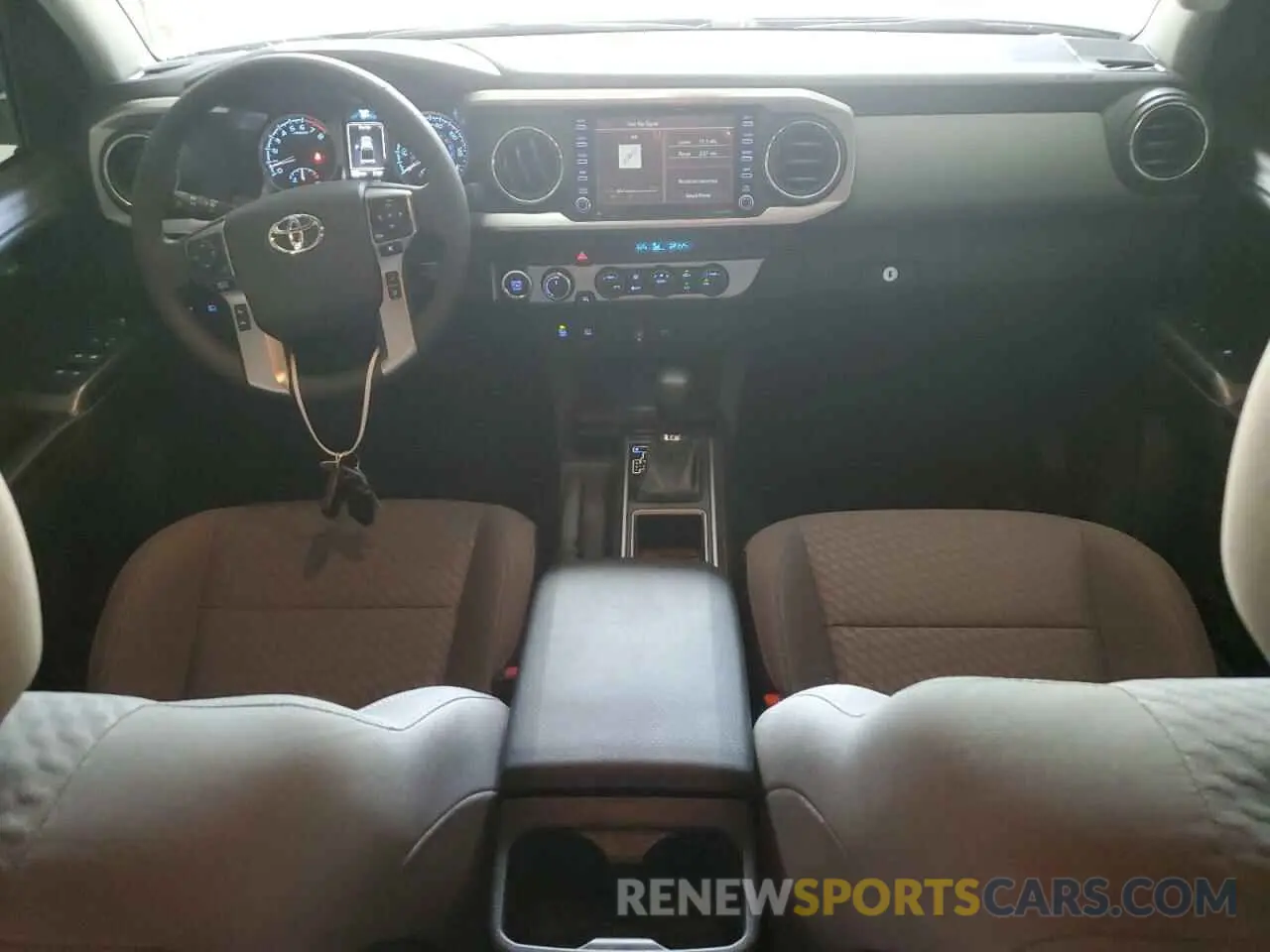 8 fotografías del automóvil dañado 3TMCZ5AN3PM654492 TOYOTA TACOMA 2023