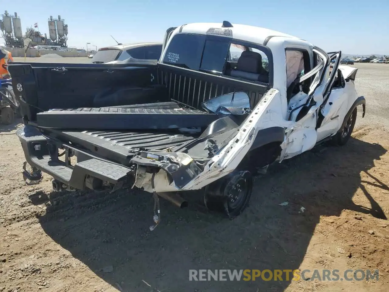 3 fotografías del automóvil dañado 3TMCZ5AN4PM541165 TOYOTA TACOMA 2023