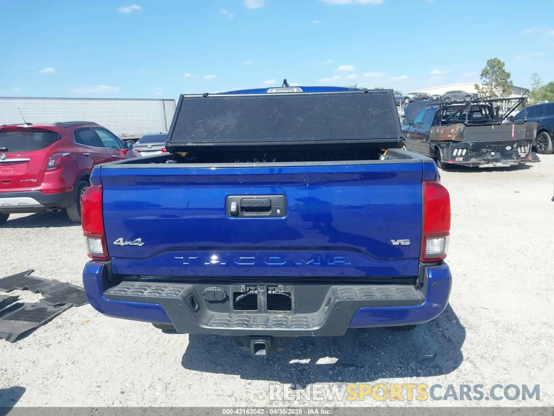 15 fotografías del automóvil dañado 3TMCZ5AN4PM573372 TOYOTA TACOMA 2023