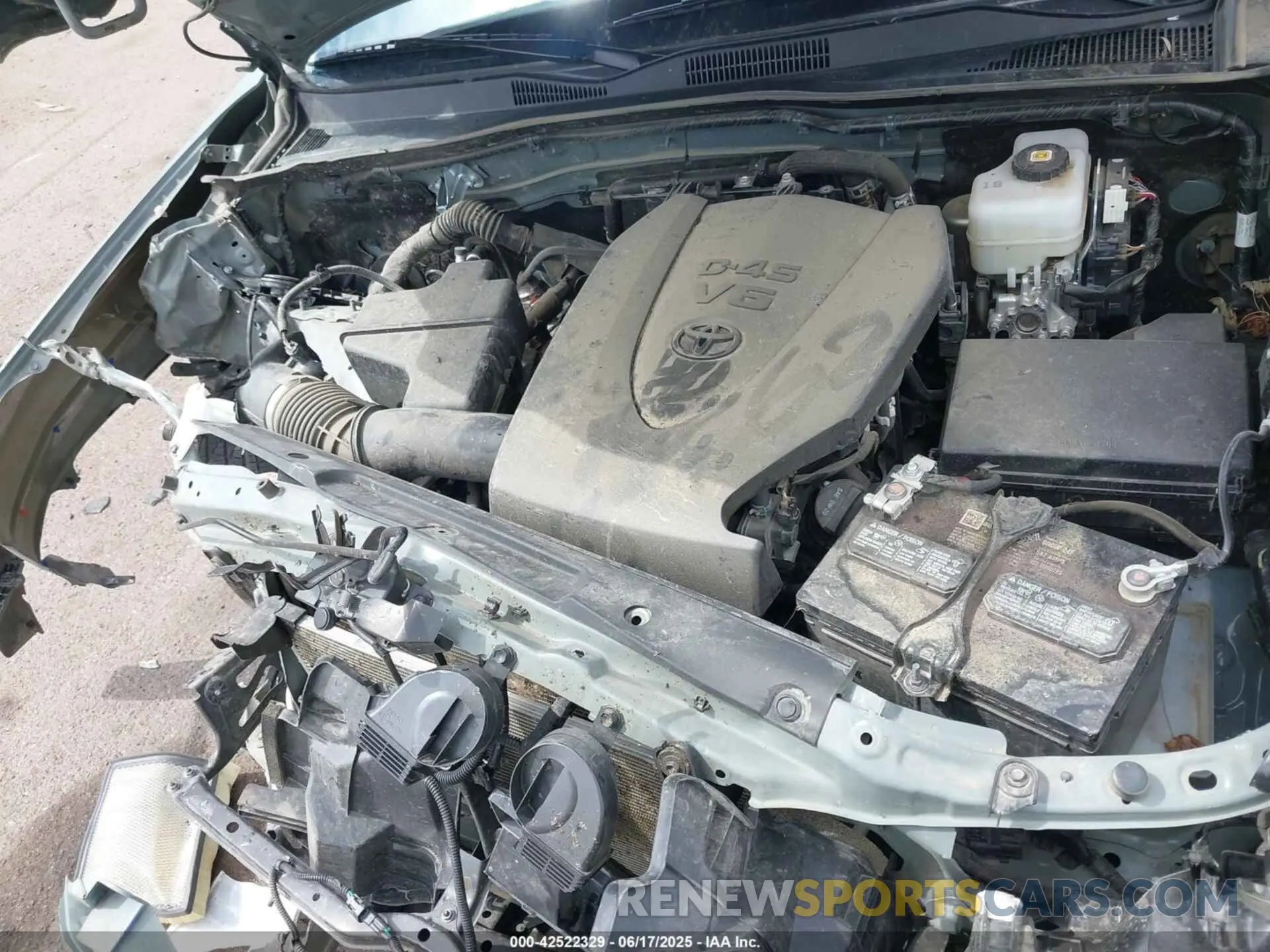 10 fotografías del automóvil dañado 3TMCZ5AN4PM597686 TOYOTA TACOMA 2023
