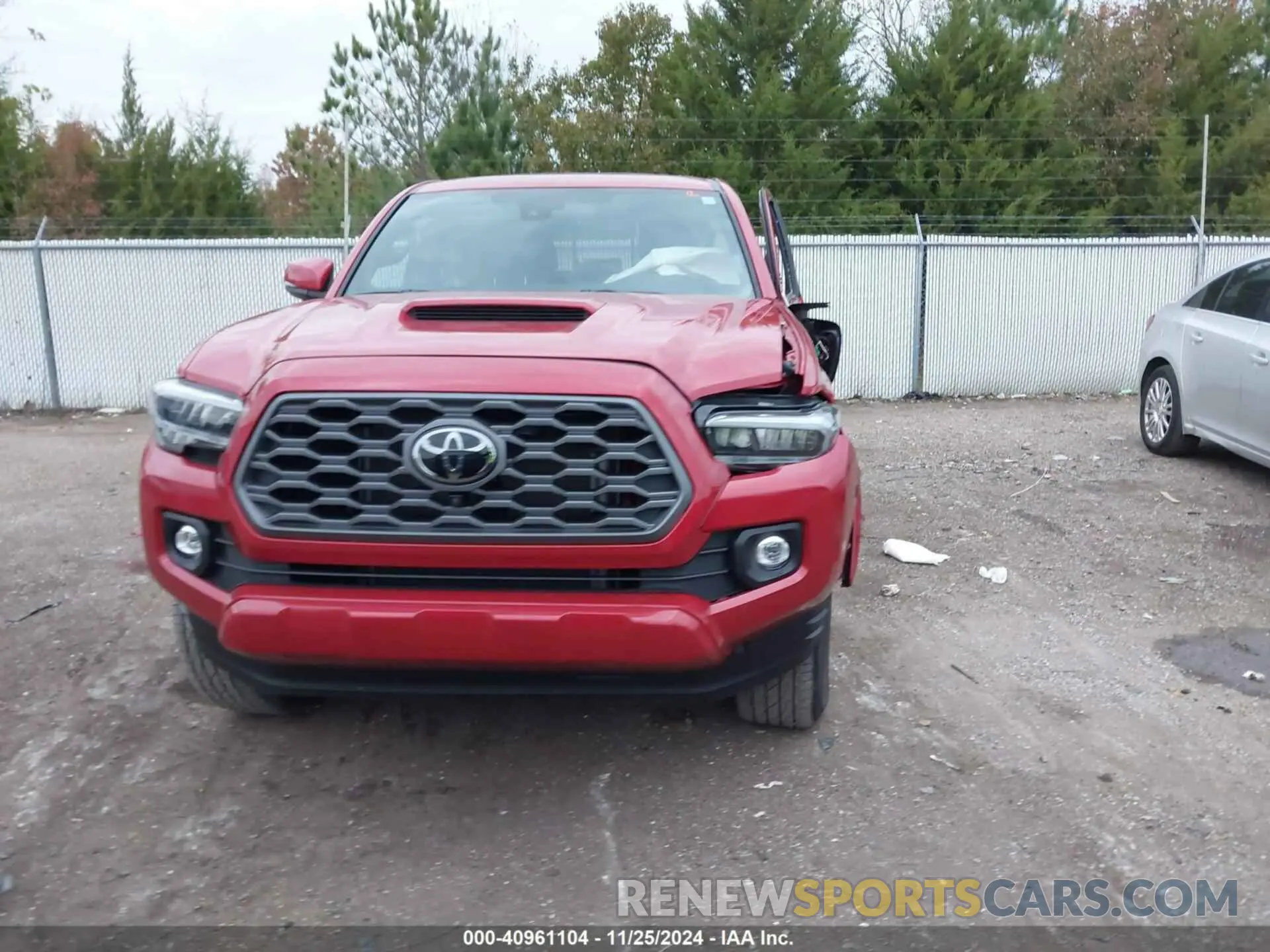 12 fotografías del automóvil dañado 3TMCZ5AN4PM604670 TOYOTA TACOMA 2023
