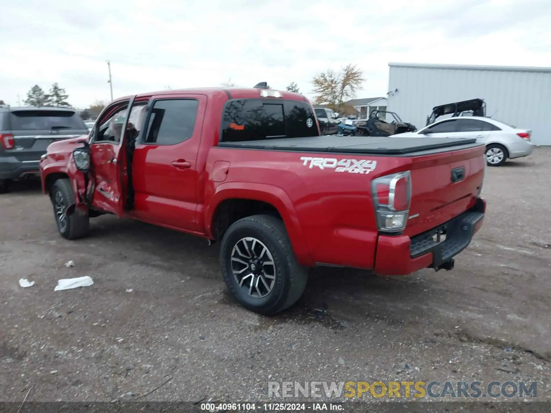 3 fotografías del automóvil dañado 3TMCZ5AN4PM604670 TOYOTA TACOMA 2023
