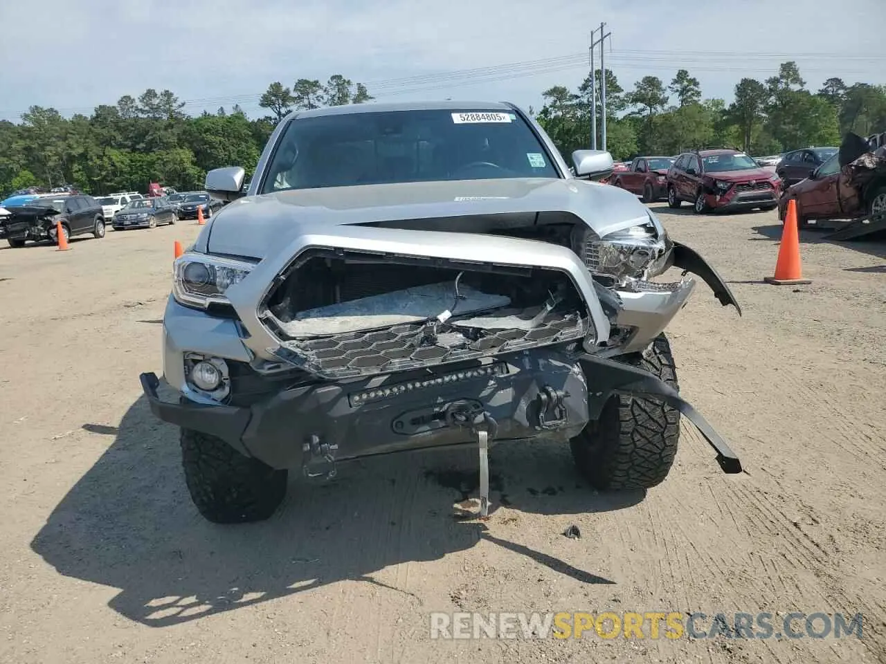 5 fotografías del automóvil dañado 3TMCZ5AN4PM627365 TOYOTA TACOMA 2023