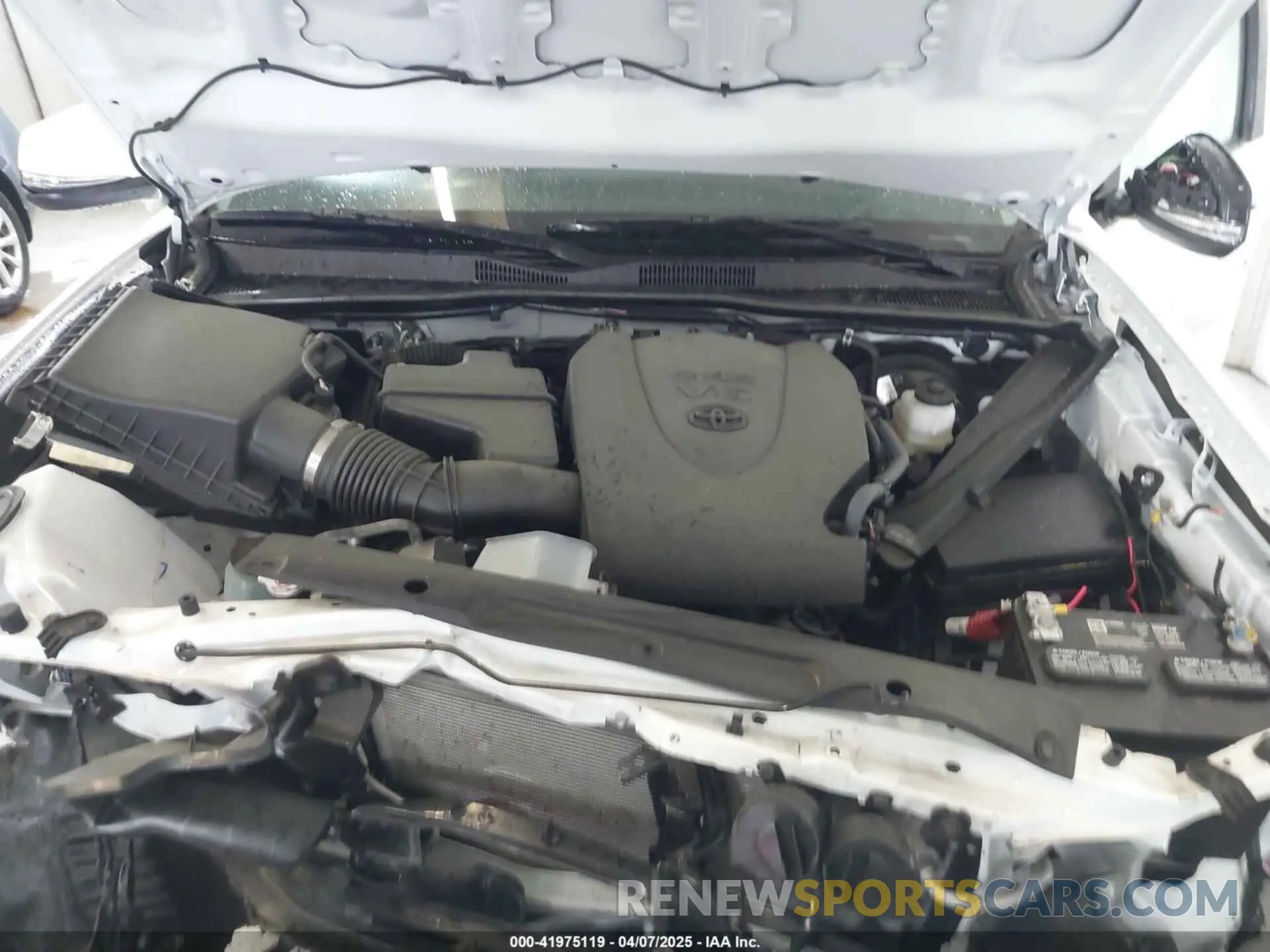 10 fotografías del automóvil dañado 3TMCZ5AN4PM643095 TOYOTA TACOMA 2023