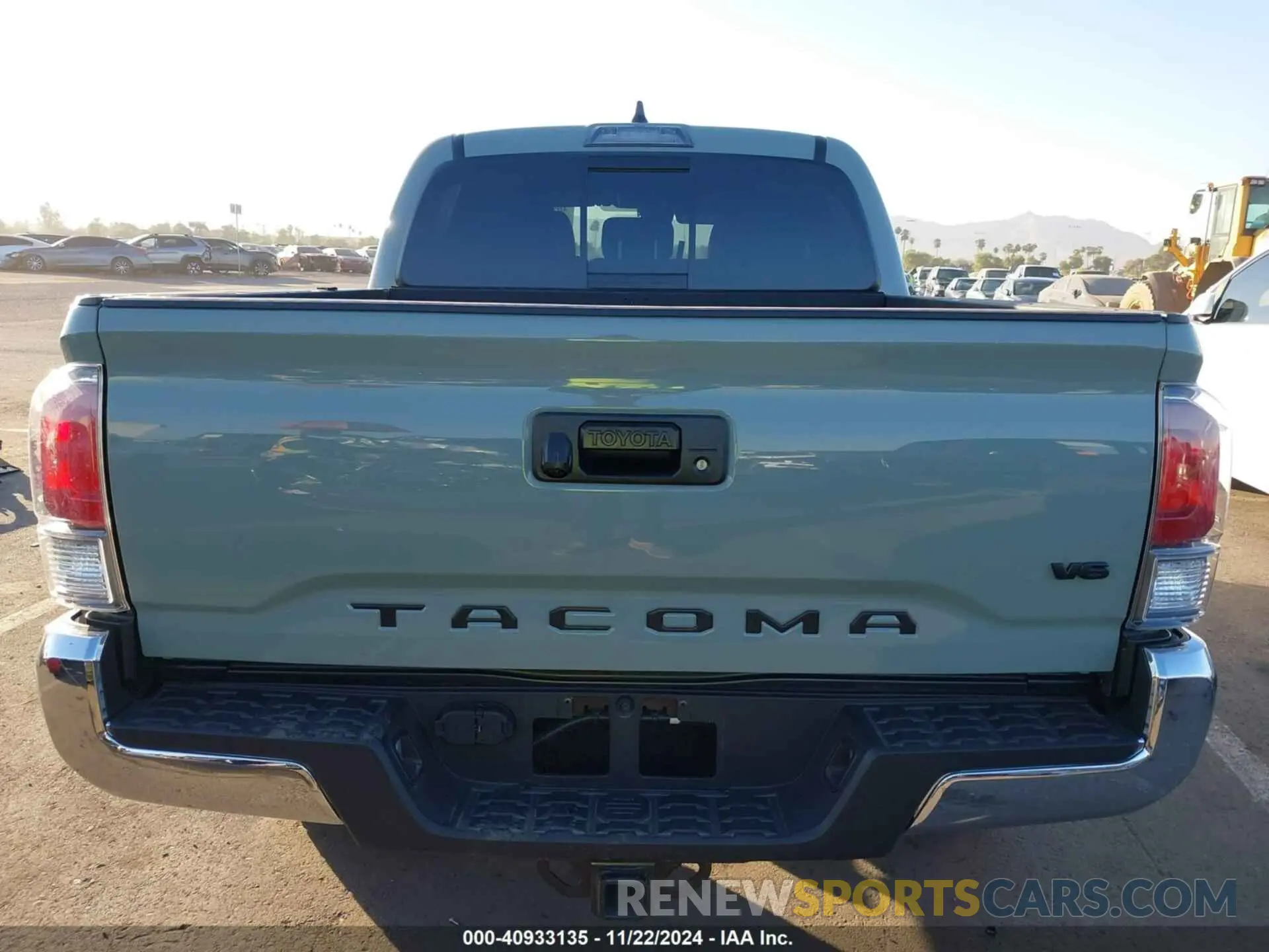 17 fotografías del automóvil dañado 3TMCZ5AN5PM553308 TOYOTA TACOMA 2023