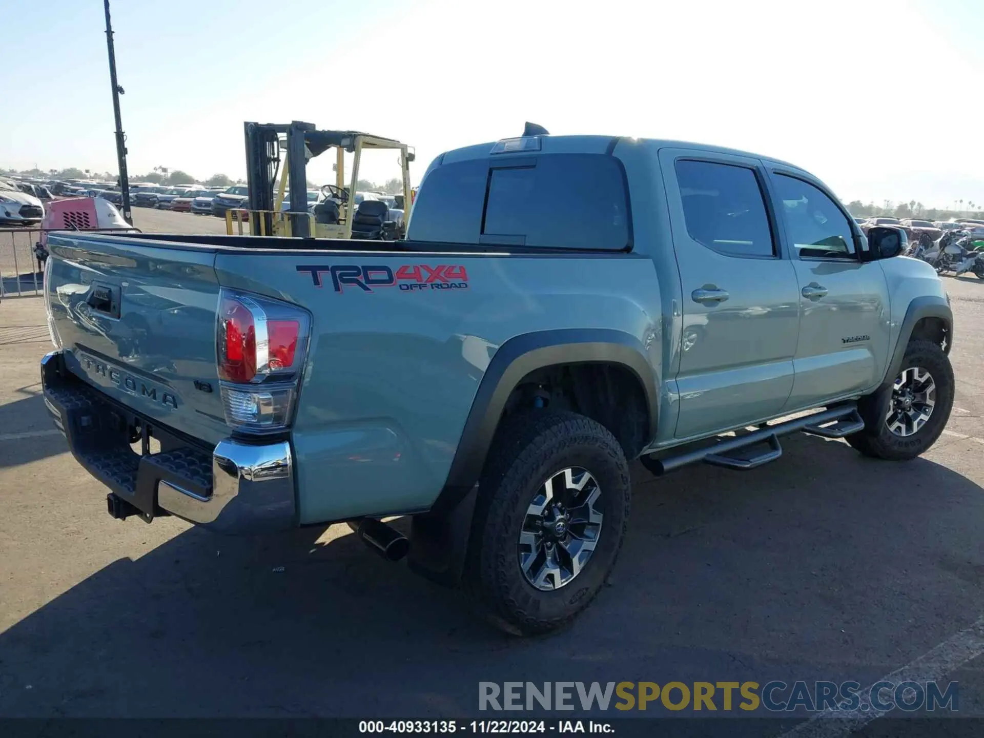 4 fotografías del automóvil dañado 3TMCZ5AN5PM553308 TOYOTA TACOMA 2023