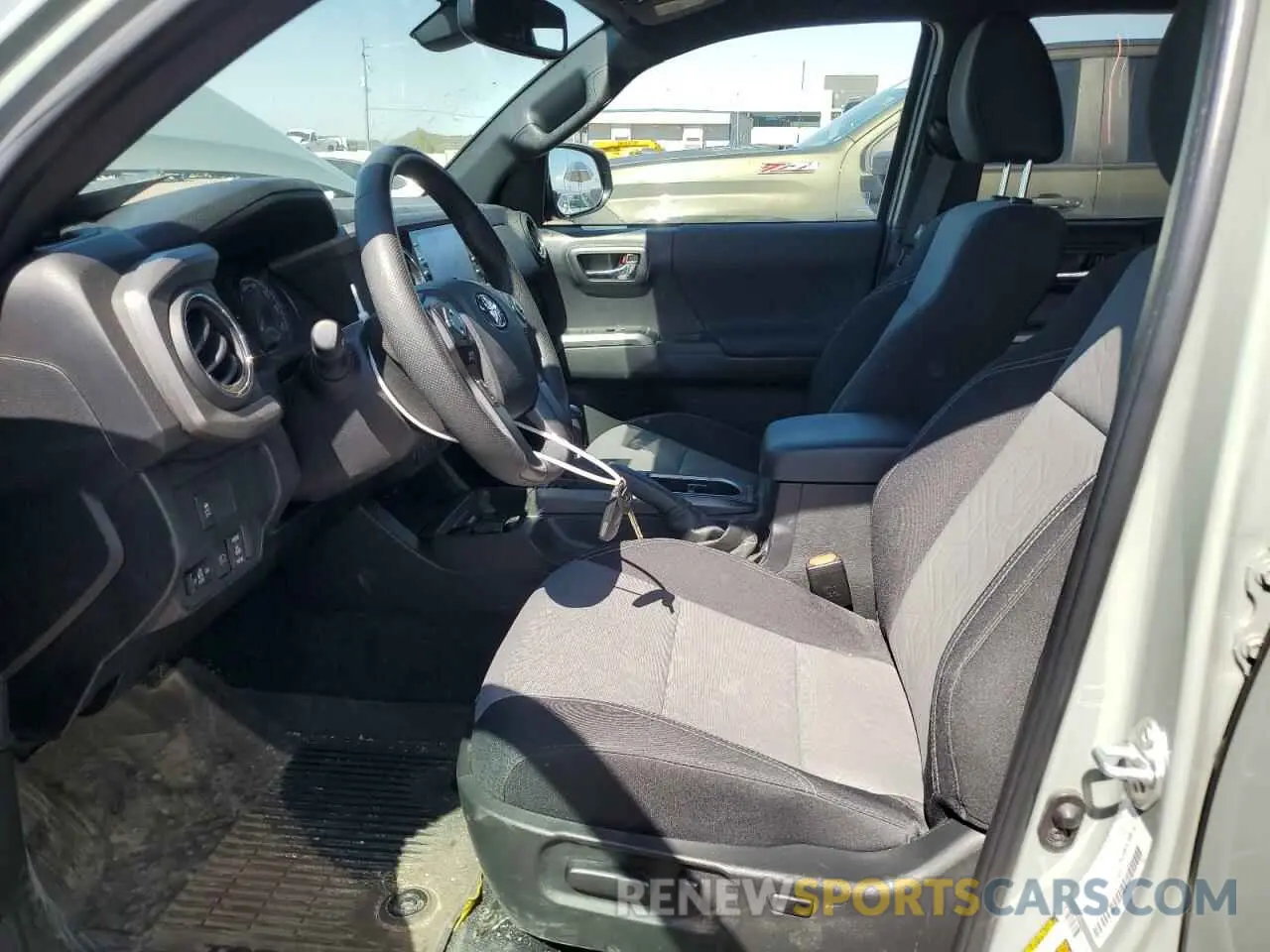 7 fotografías del automóvil dañado 3TMCZ5AN5PM609604 TOYOTA TACOMA 2023