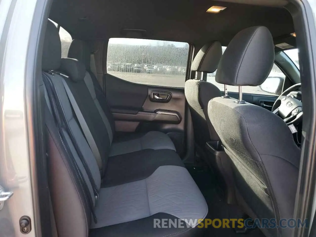 10 fotografías del automóvil dañado 3TMCZ5AN5PM612874 TOYOTA TACOMA 2023
