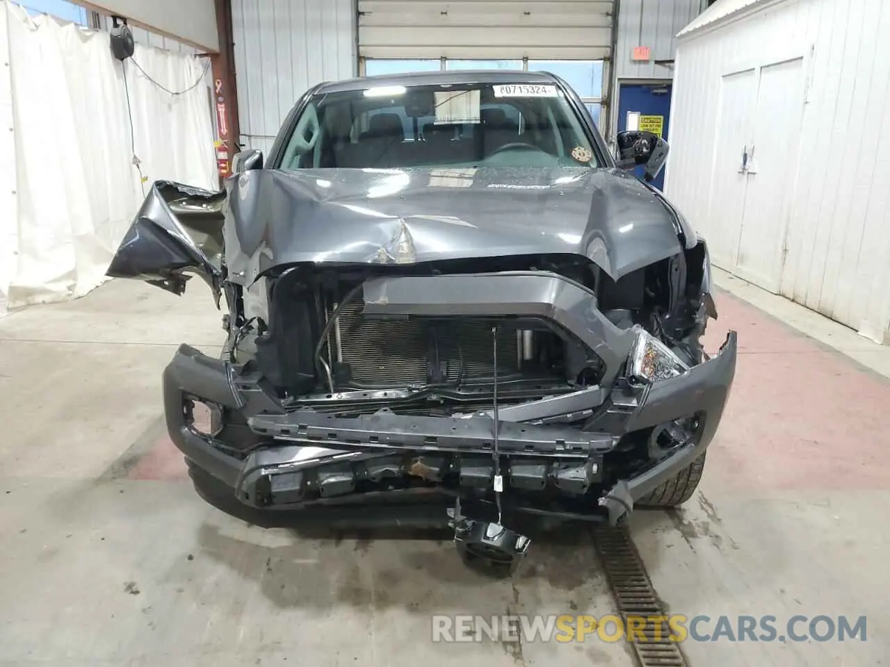 5 fotografías del automóvil dañado 3TMCZ5AN6PM560946 TOYOTA TACOMA 2023