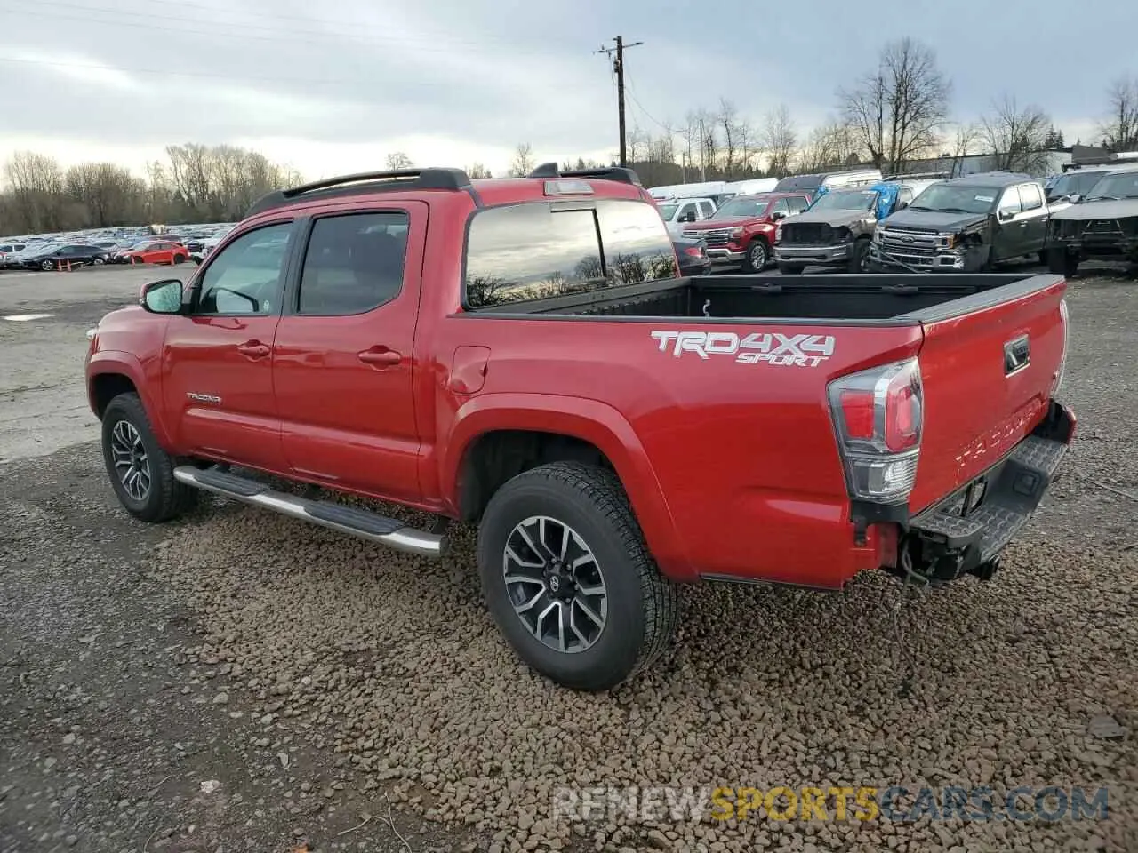2 fotografías del automóvil dañado 3TMCZ5AN6PM577309 TOYOTA TACOMA 2023