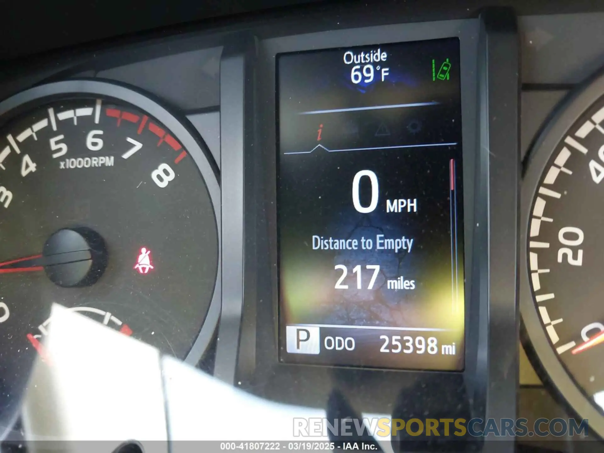 15 fotografías del automóvil dañado 3TMCZ5AN6PM606064 TOYOTA TACOMA 2023