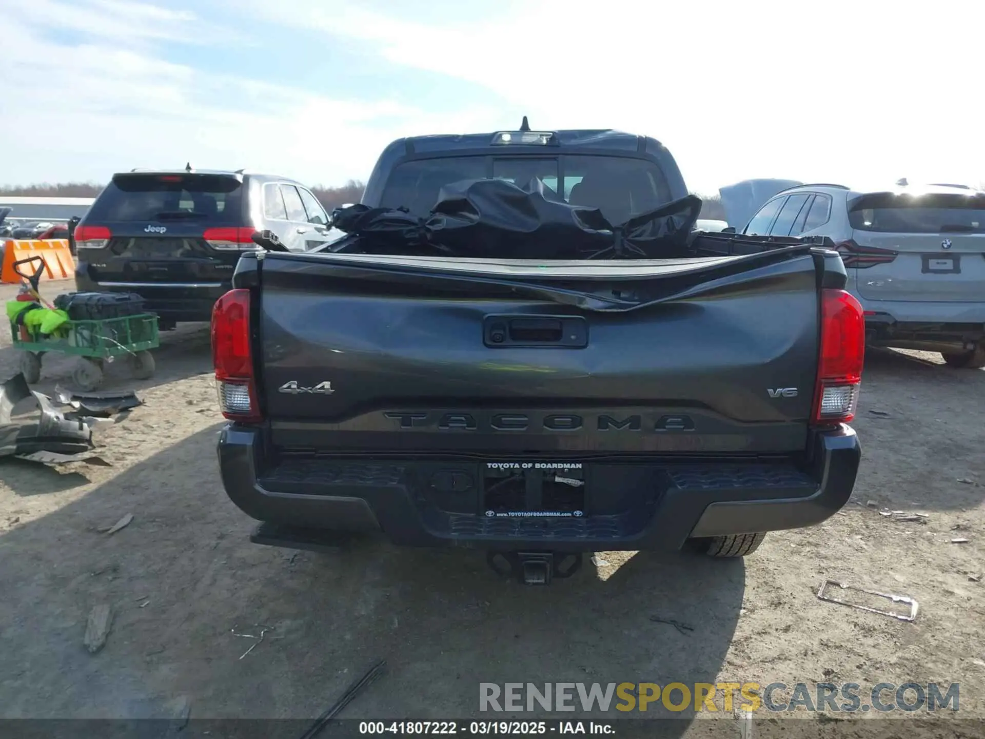 16 fotografías del automóvil dañado 3TMCZ5AN6PM606064 TOYOTA TACOMA 2023