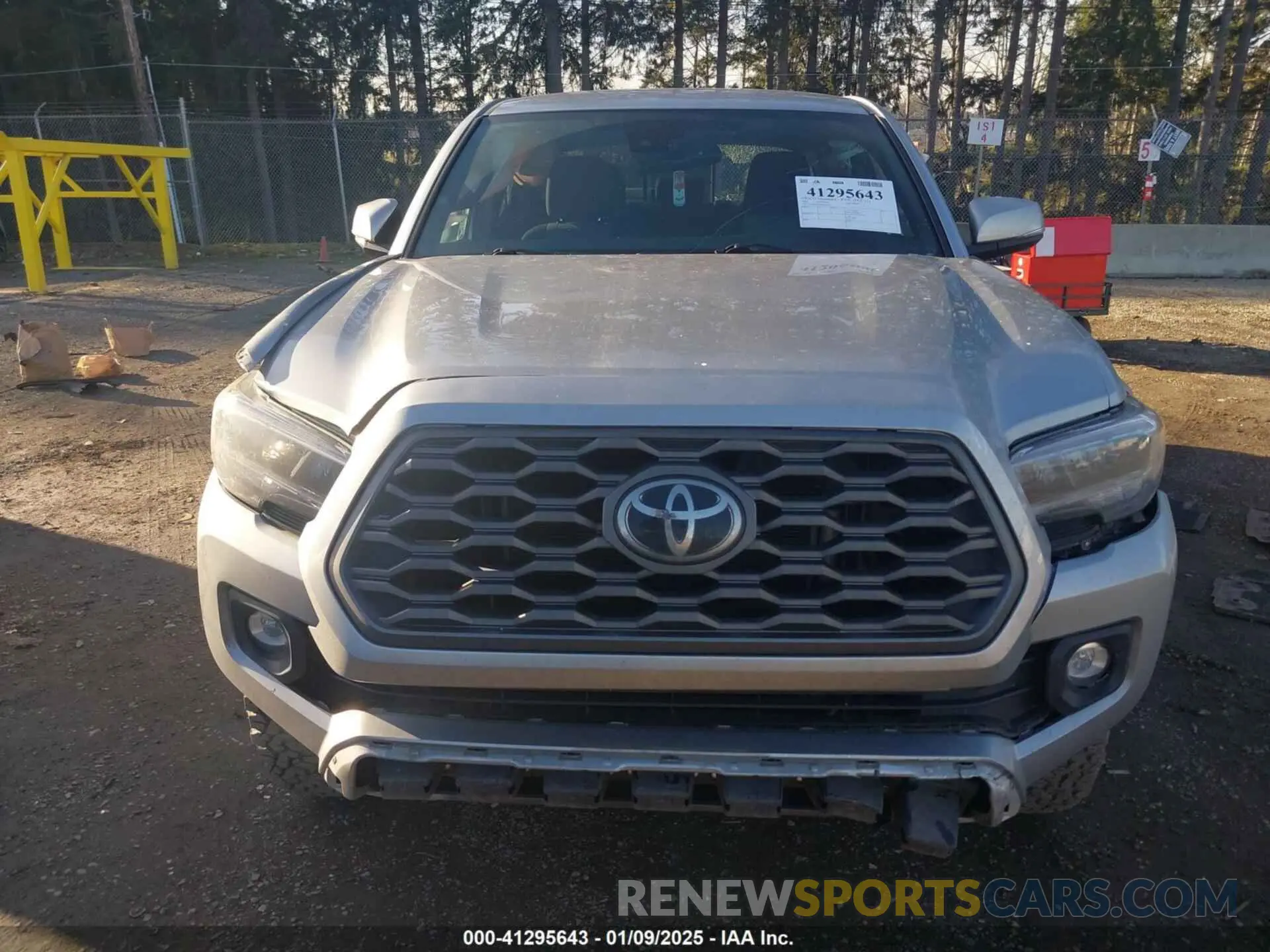 13 fotografías del automóvil dañado 3TMCZ5AN7PM559224 TOYOTA TACOMA 2023