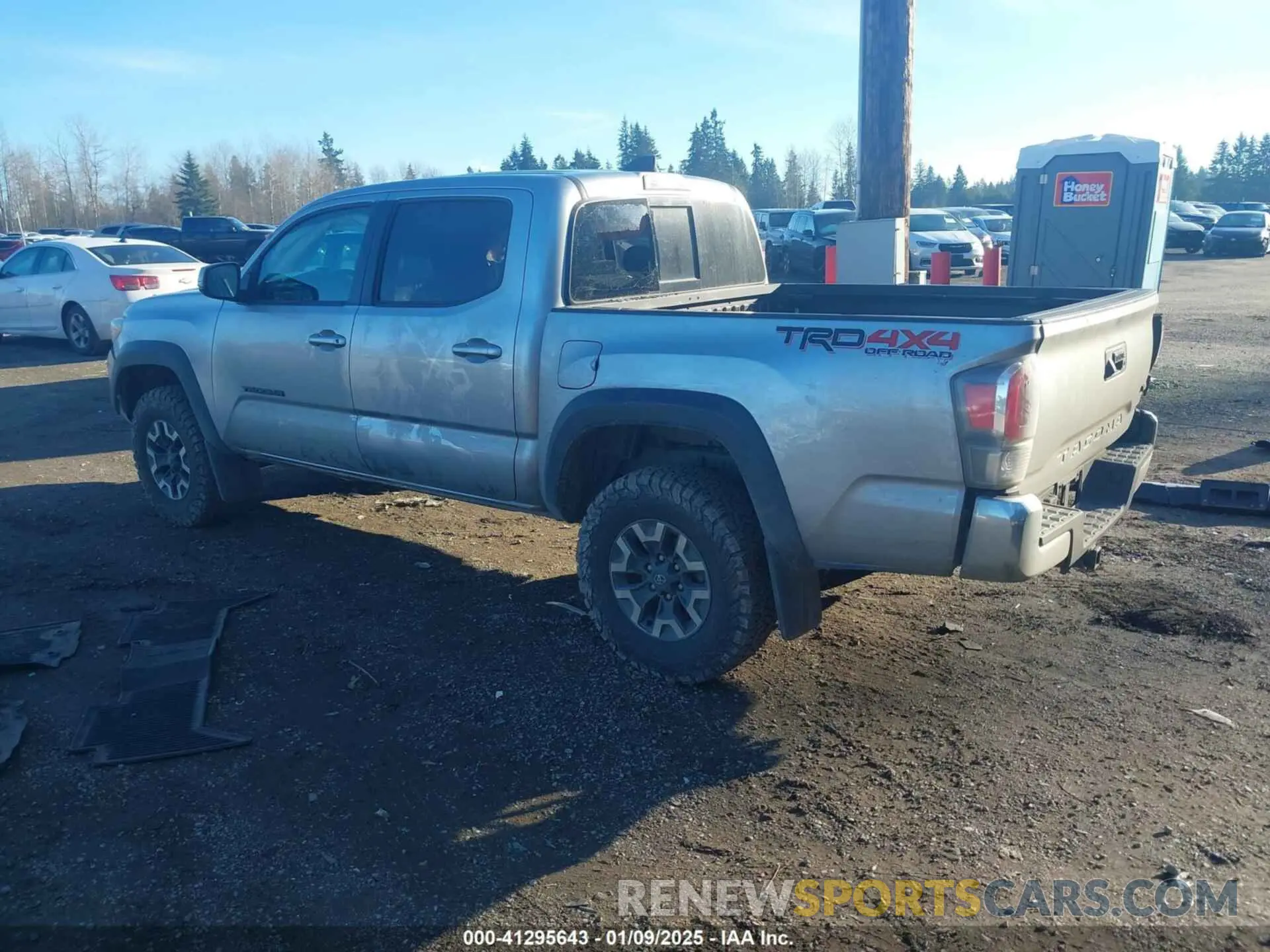 3 fotografías del automóvil dañado 3TMCZ5AN7PM559224 TOYOTA TACOMA 2023