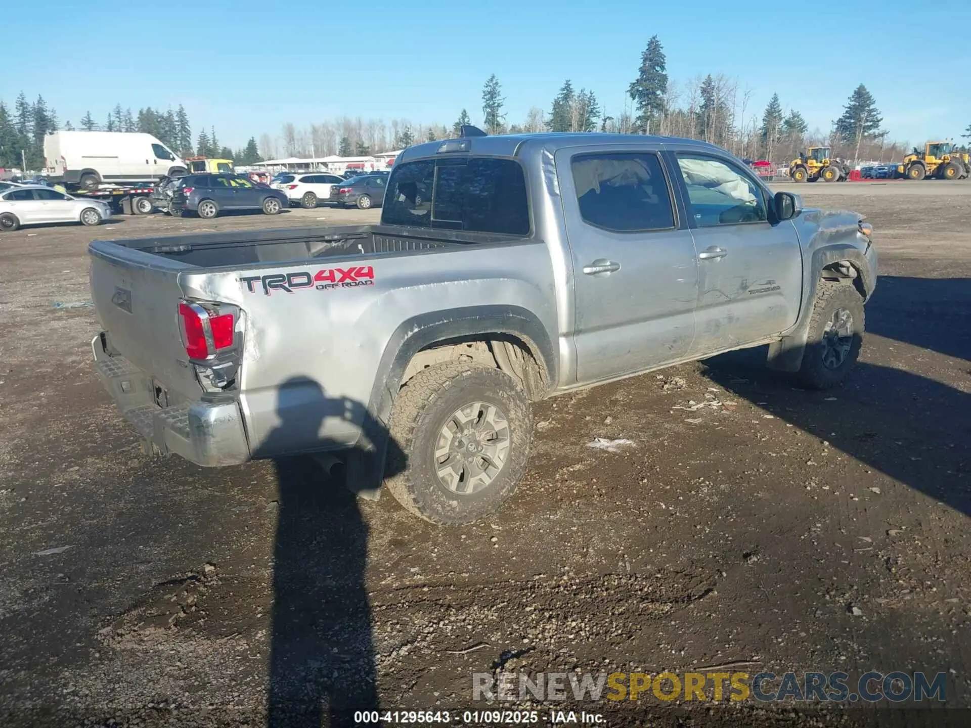4 fotografías del automóvil dañado 3TMCZ5AN7PM559224 TOYOTA TACOMA 2023