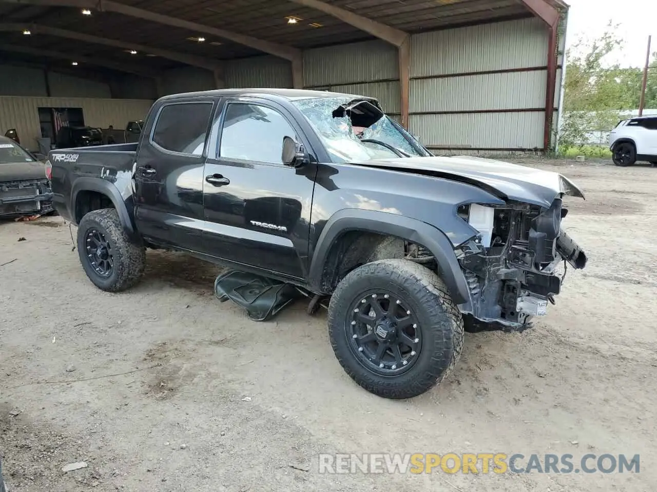 4 fotografías del automóvil dañado 3TMCZ5AN7PM568103 TOYOTA TACOMA 2023