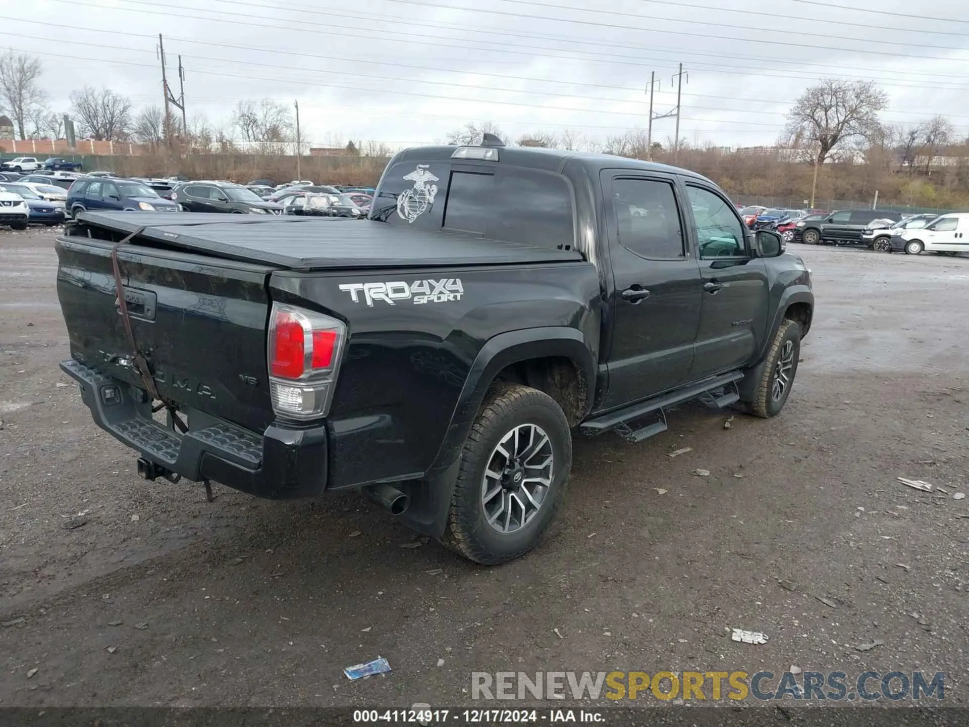 4 fotografías del automóvil dañado 3TMCZ5AN7PM569882 TOYOTA TACOMA 2023