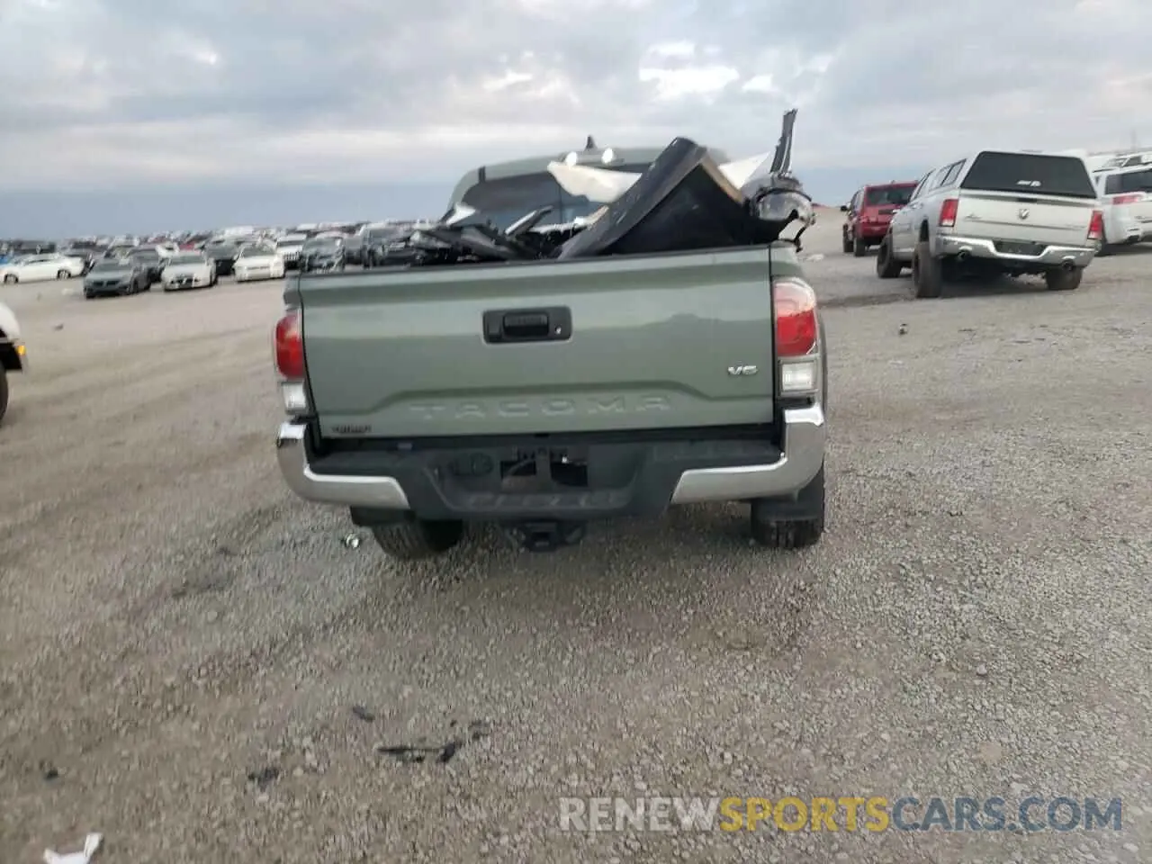 6 fotografías del automóvil dañado 3TMCZ5AN7PM588111 TOYOTA TACOMA 2023