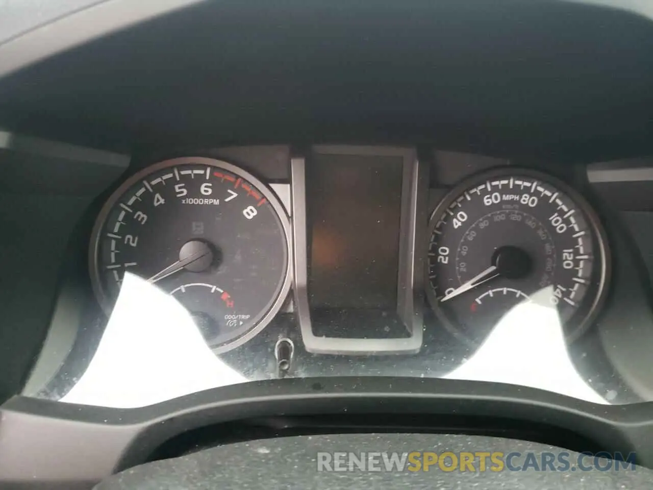 9 fotografías del automóvil dañado 3TMCZ5AN7PM612861 TOYOTA TACOMA 2023