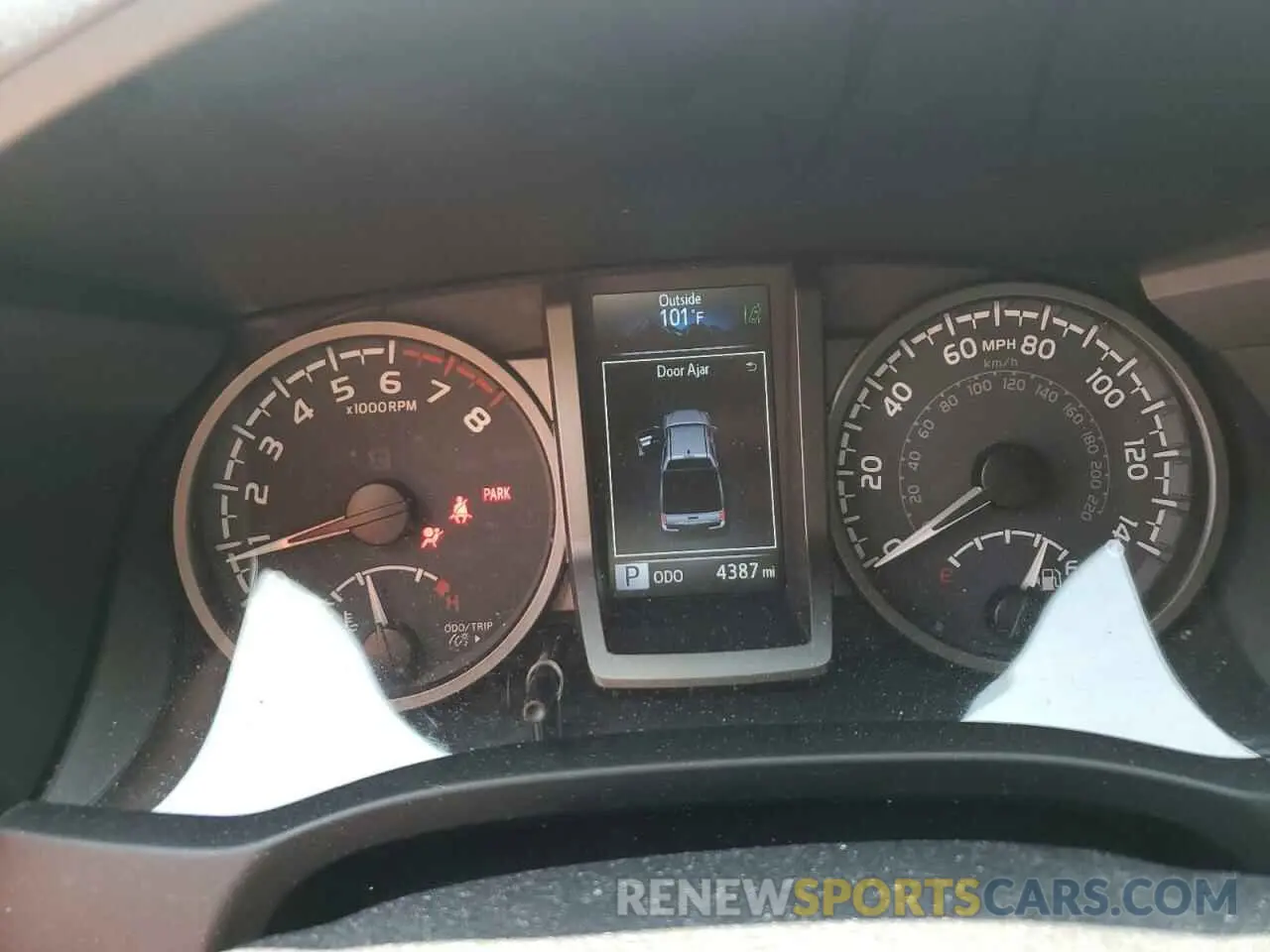 9 fotografías del automóvil dañado 3TMCZ5AN7PM644841 TOYOTA TACOMA 2023
