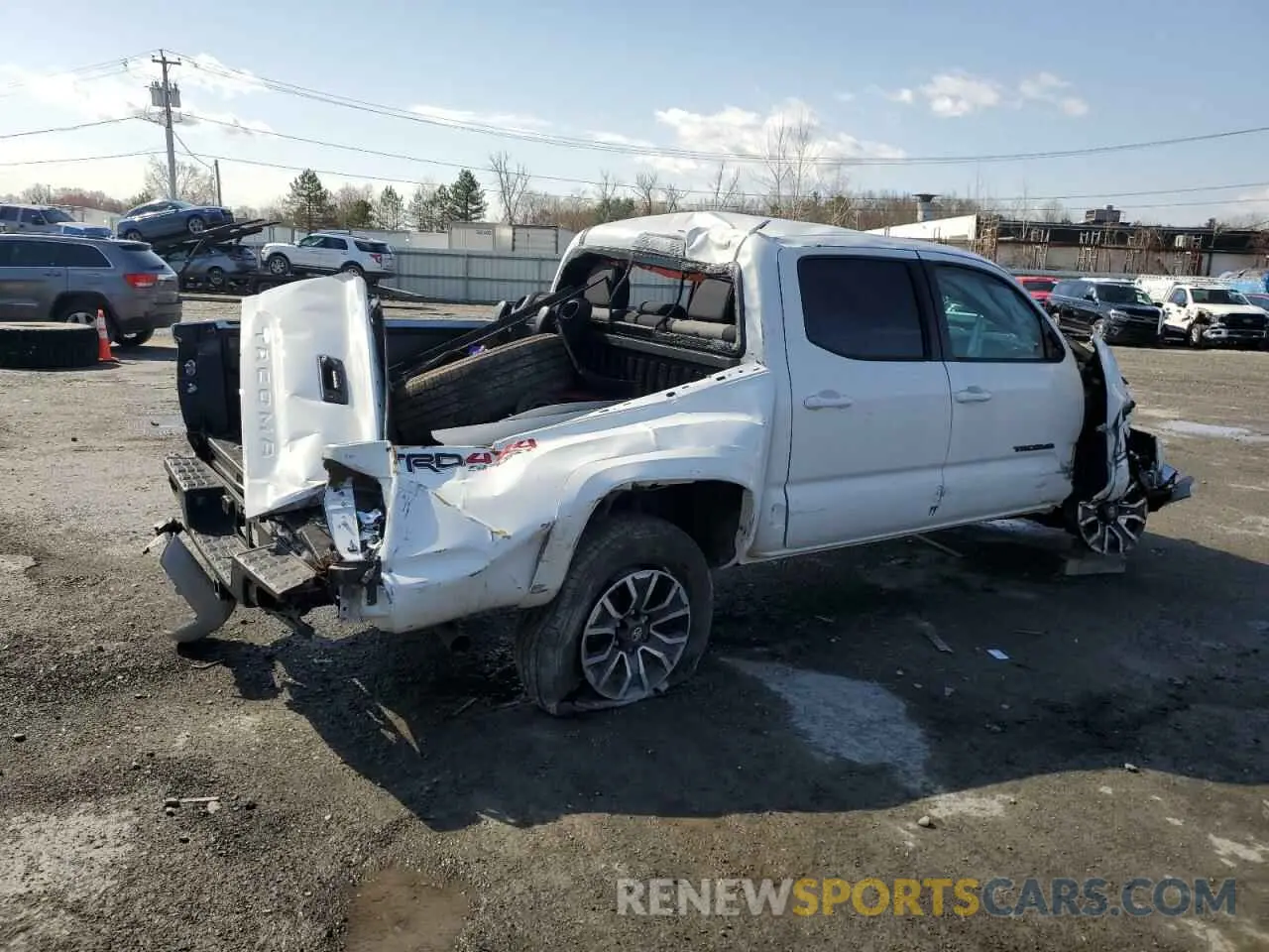 3 fotografías del automóvil dañado 3TMCZ5AN7PM649683 TOYOTA TACOMA 2023