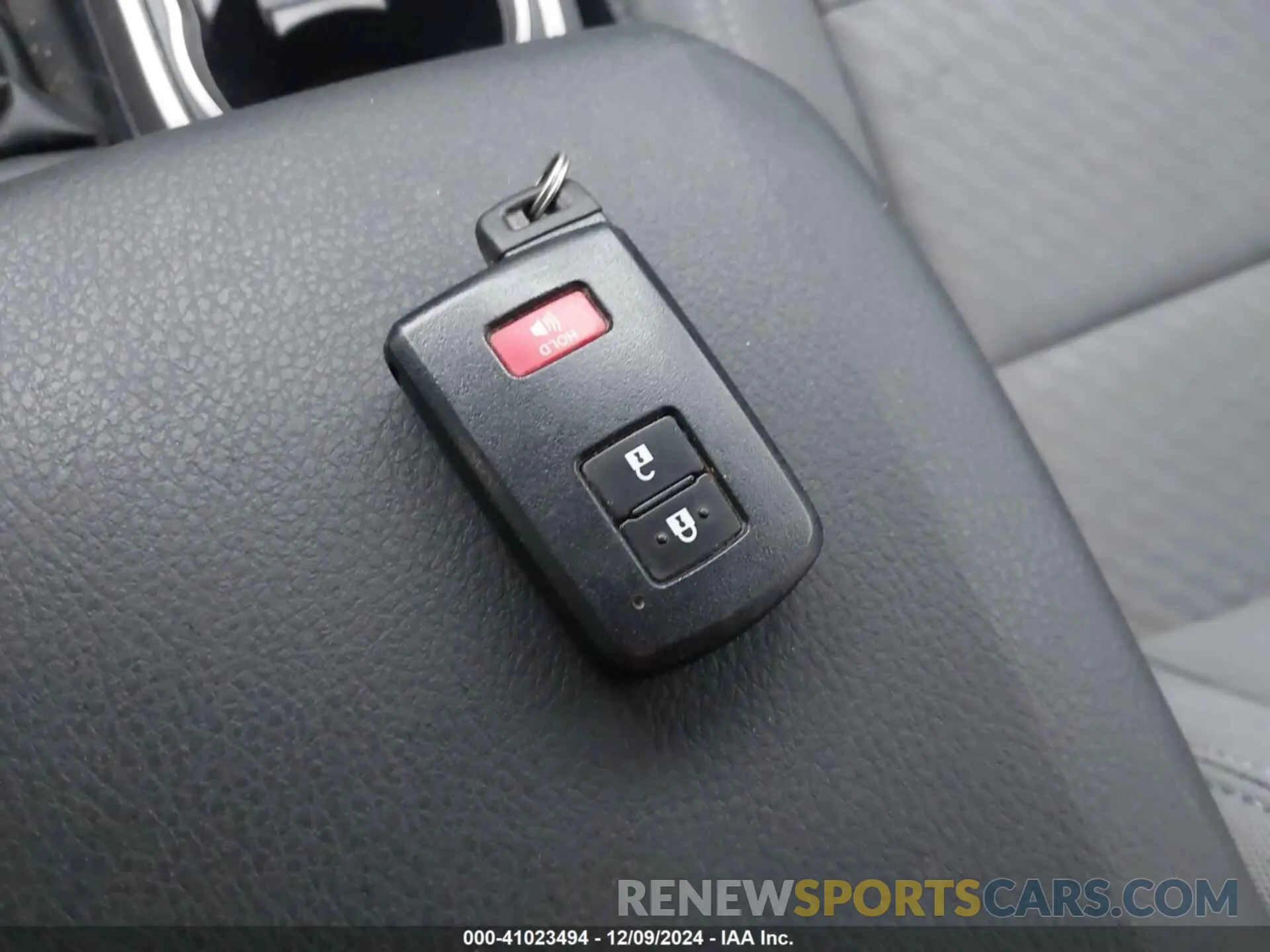 11 fotografías del automóvil dañado 3TMCZ5AN7PM653331 TOYOTA TACOMA 2023
