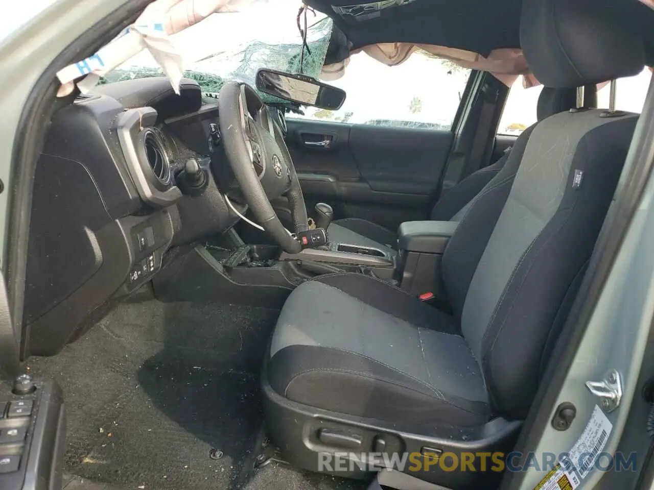 7 fotografías del automóvil dañado 3TMCZ5AN8PM548667 TOYOTA TACOMA 2023