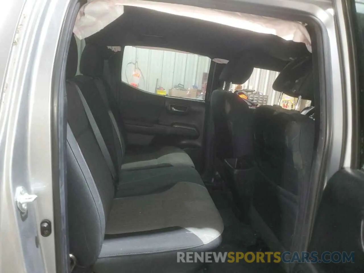 10 fotografías del automóvil dañado 3TMCZ5AN8PM556669 TOYOTA TACOMA 2023