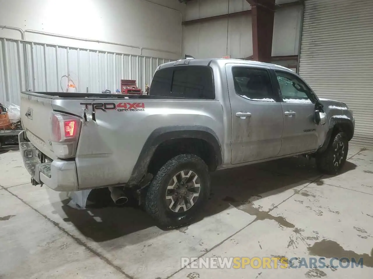 3 fotografías del automóvil dañado 3TMCZ5AN8PM556669 TOYOTA TACOMA 2023