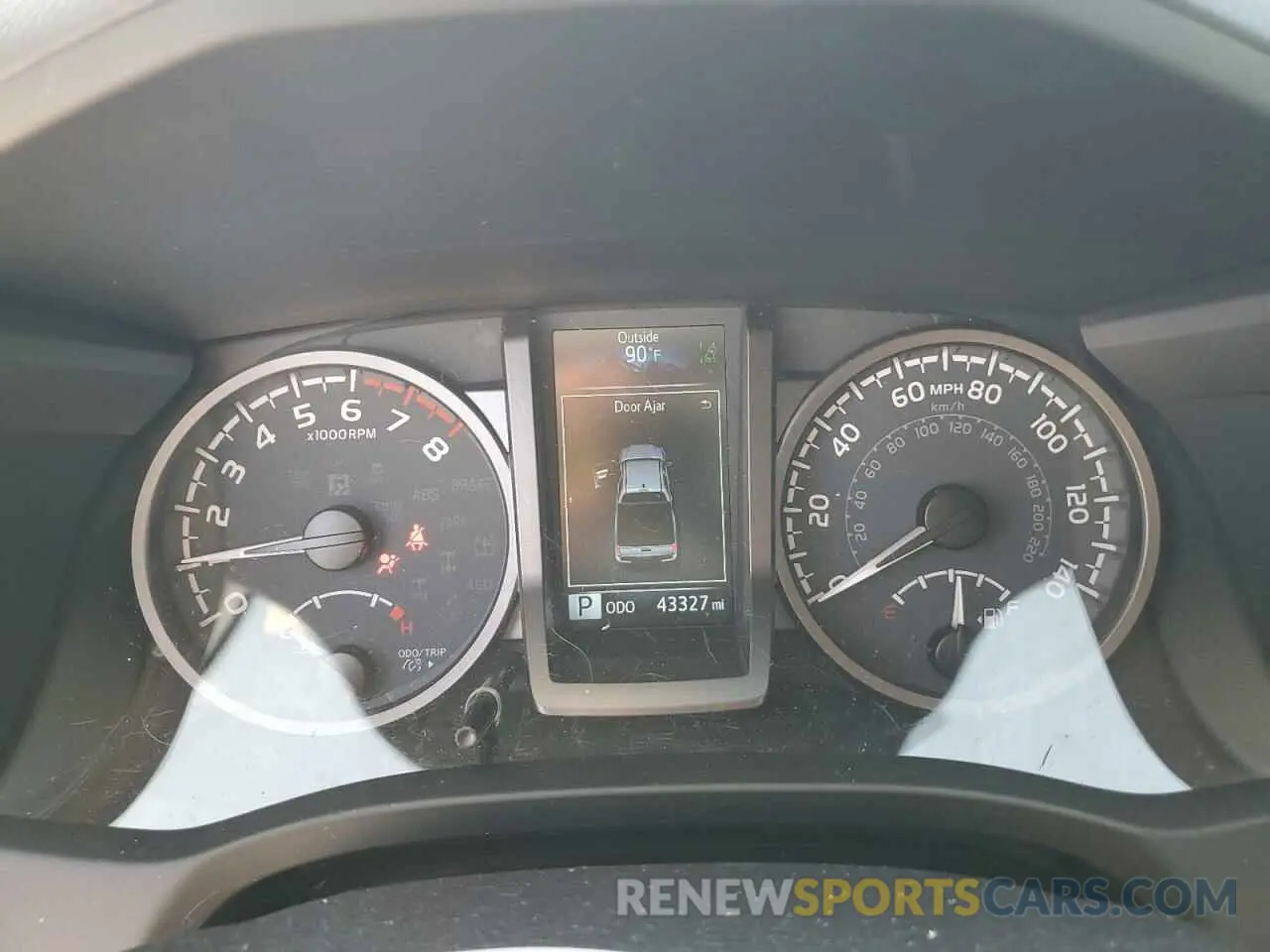 9 fotografías del automóvil dañado 3TMCZ5AN8PM589655 TOYOTA TACOMA 2023