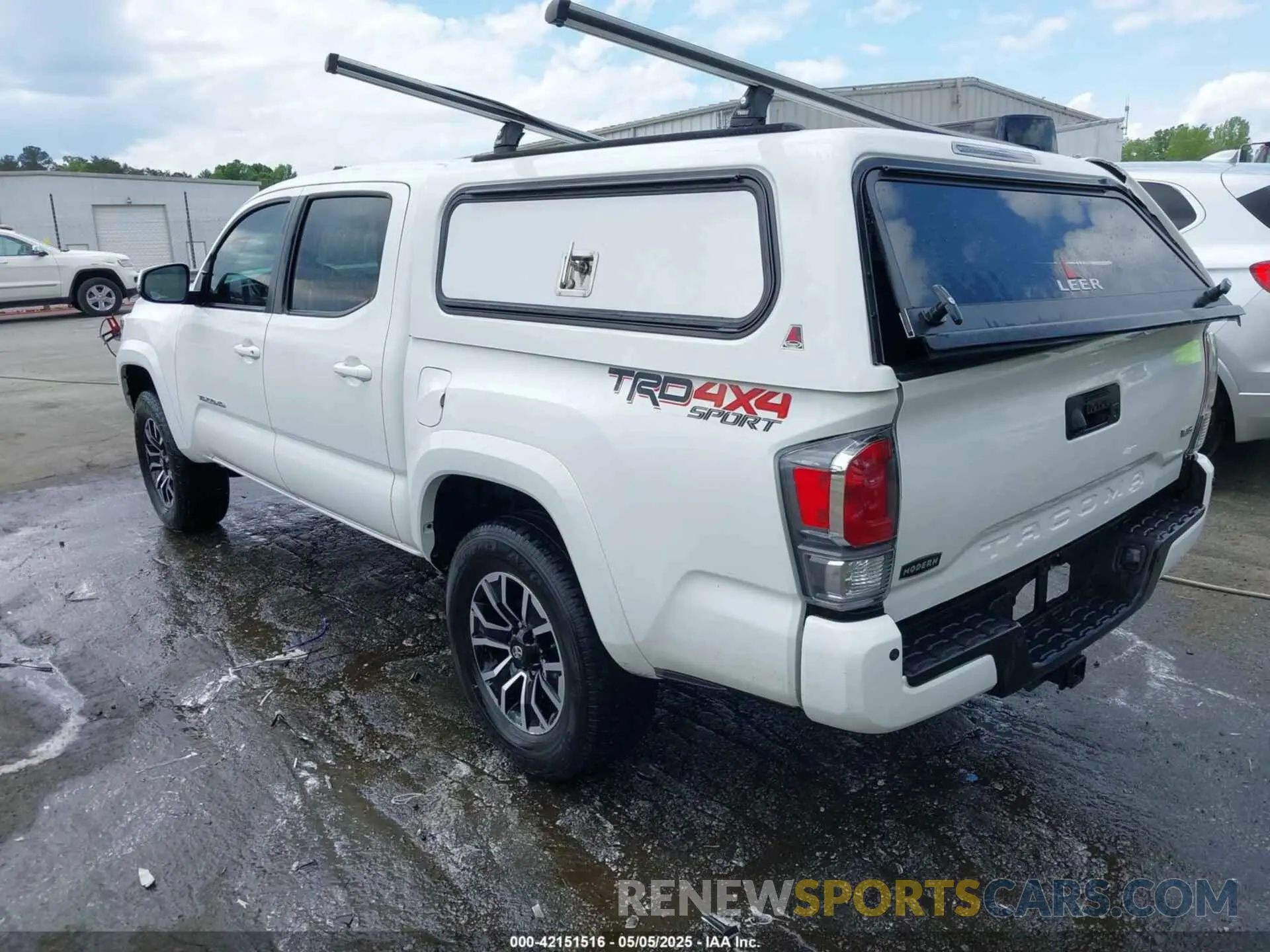 3 fotografías del automóvil dañado 3TMCZ5AN8PM629765 TOYOTA TACOMA 2023