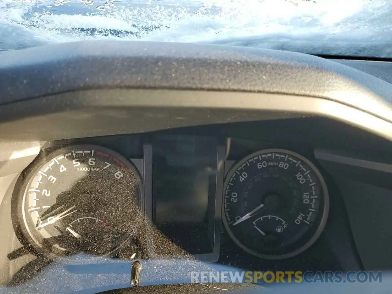 9 fotografías del automóvil dañado 3TMCZ5AN8PM638790 TOYOTA TACOMA 2023