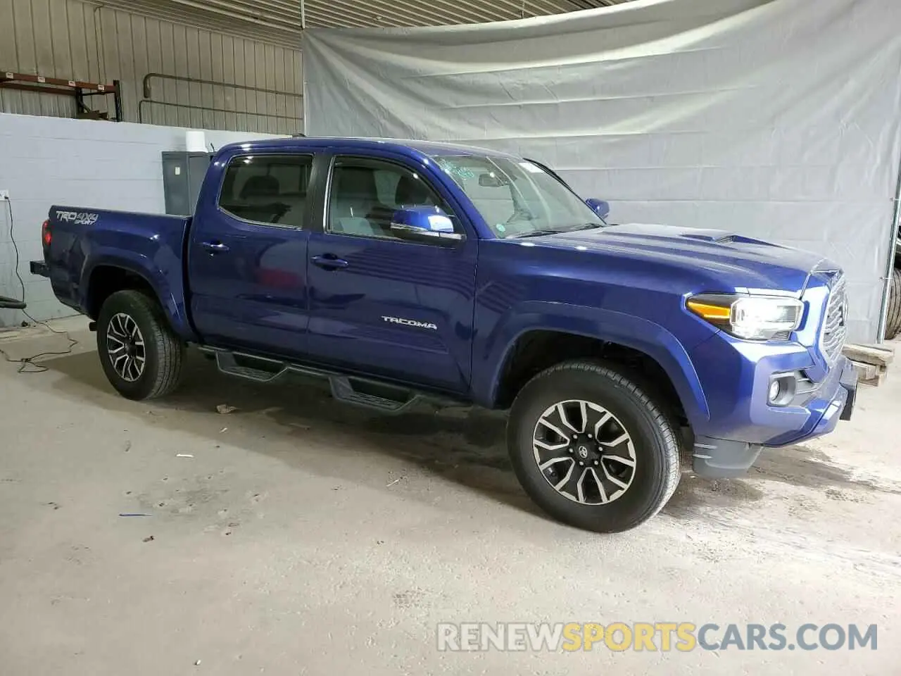 4 fotografías del automóvil dañado 3TMCZ5AN8PM649661 TOYOTA TACOMA 2023