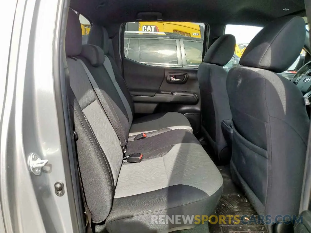 10 fotografías del automóvil dañado 3TMCZ5AN9PM552260 TOYOTA TACOMA 2023