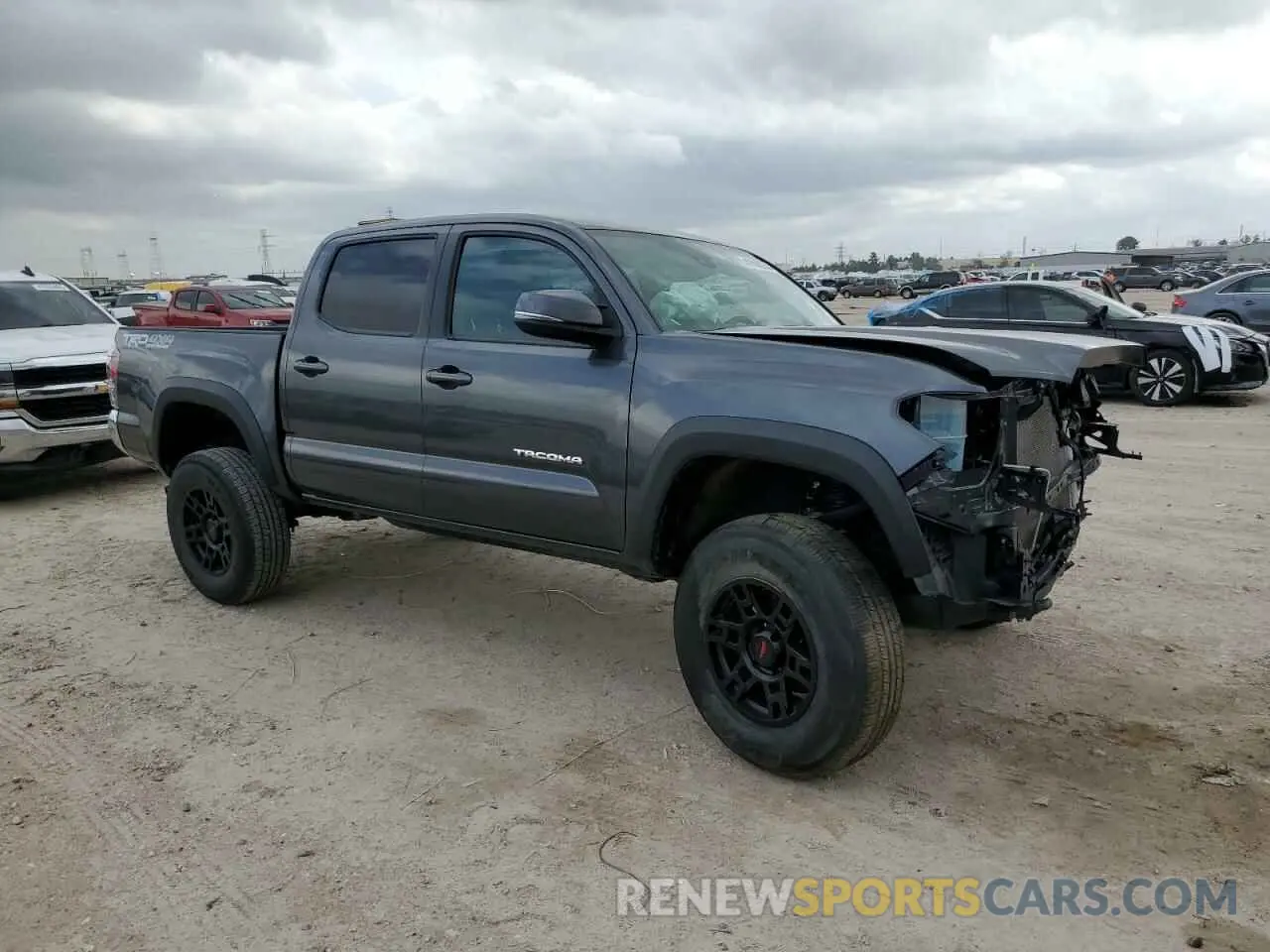 4 fotografías del automóvil dañado 3TMCZ5AN9PM601540 TOYOTA TACOMA 2023