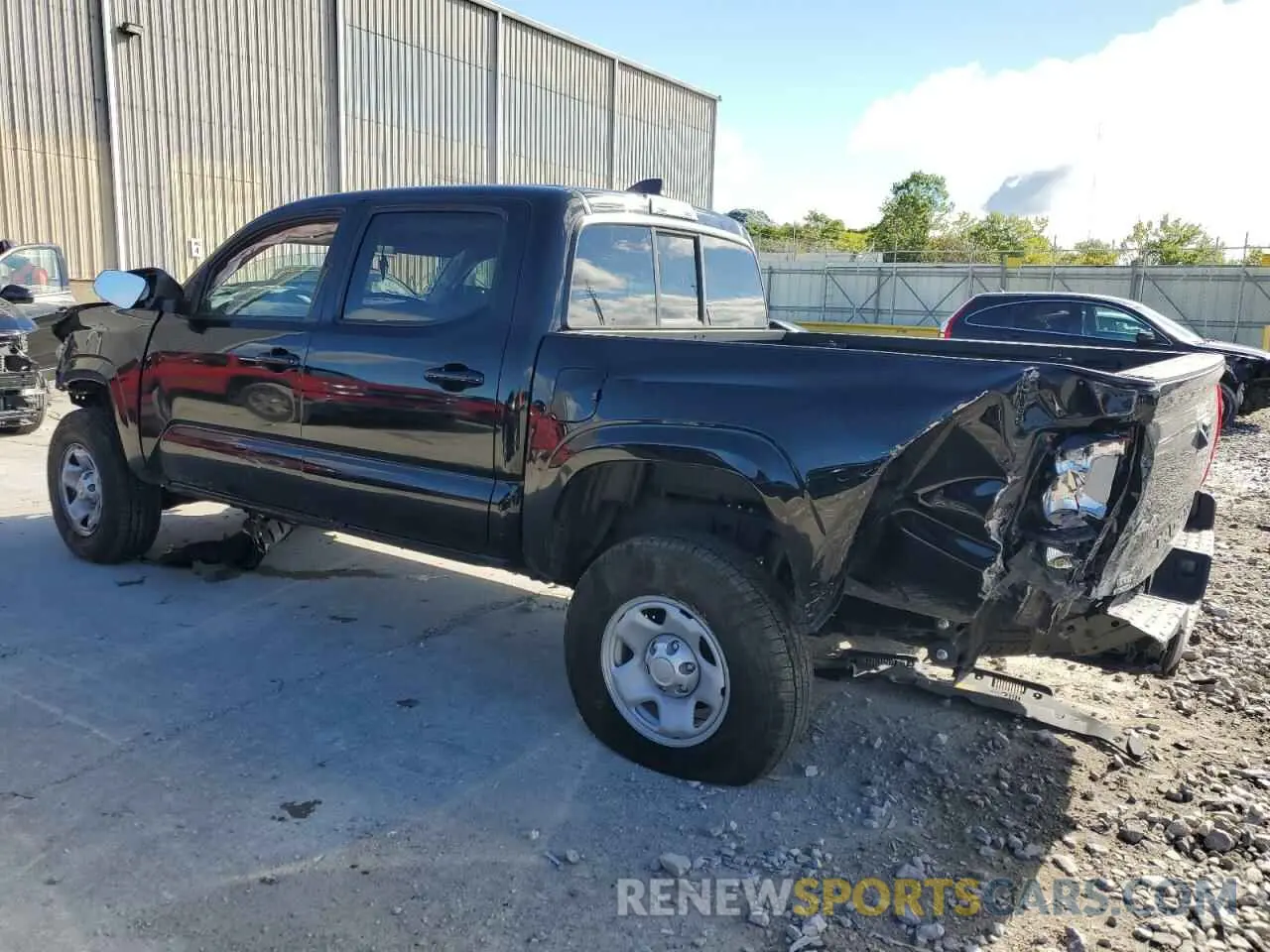 2 fotografías del automóvil dañado 3TMCZ5AN9PM631136 TOYOTA TACOMA 2023