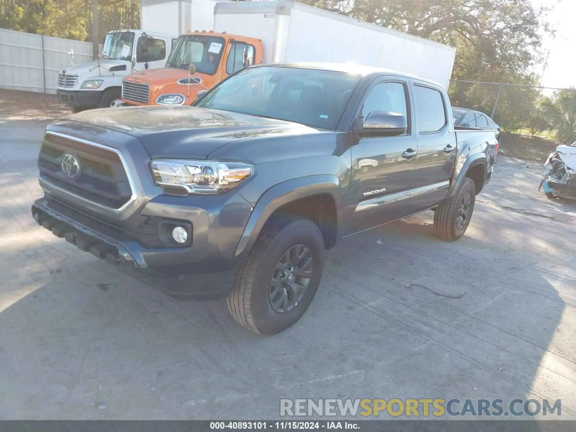 2 fotografías del automóvil dañado 3TMCZ5ANXPM535788 TOYOTA TACOMA 2023